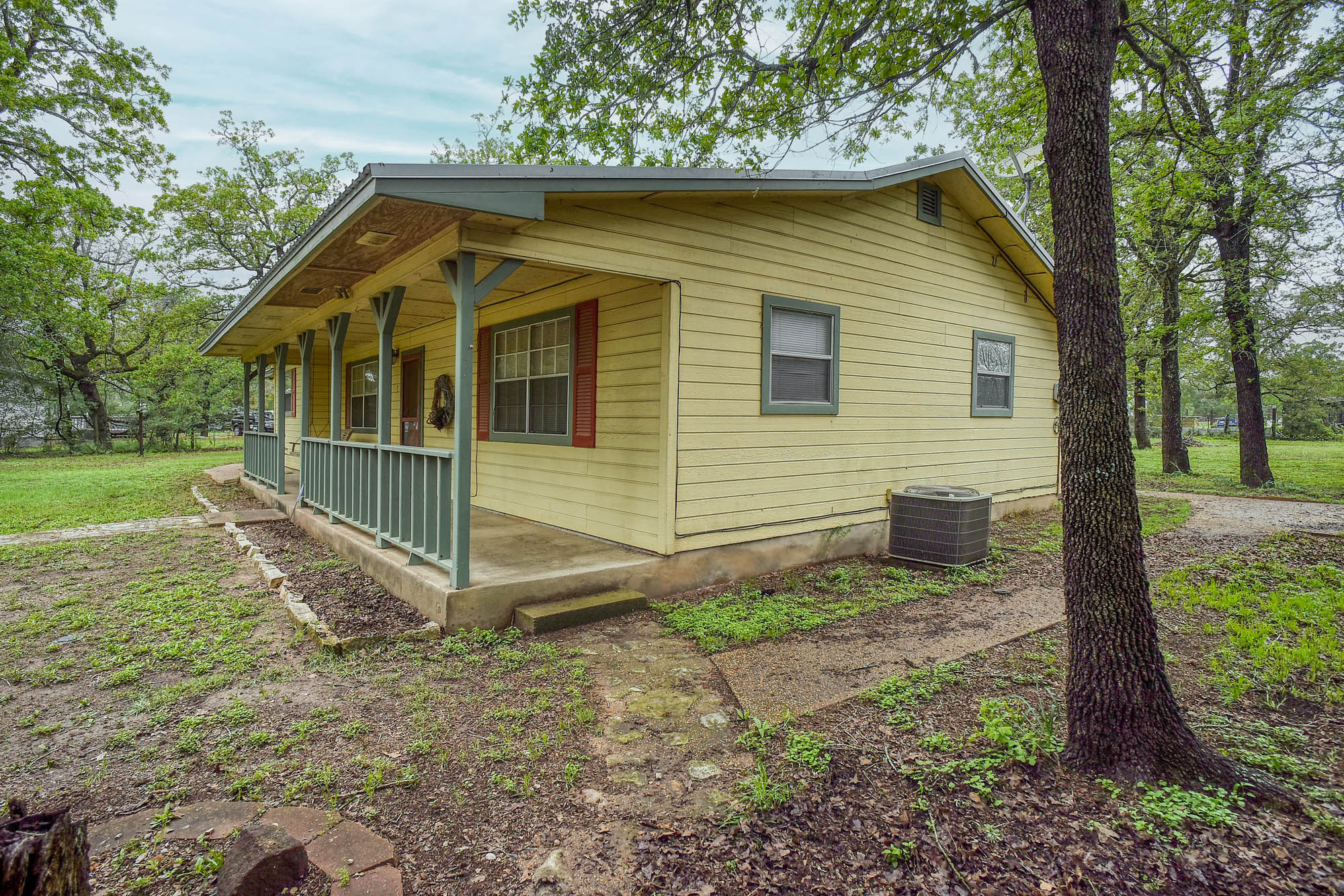 main property photo 6
