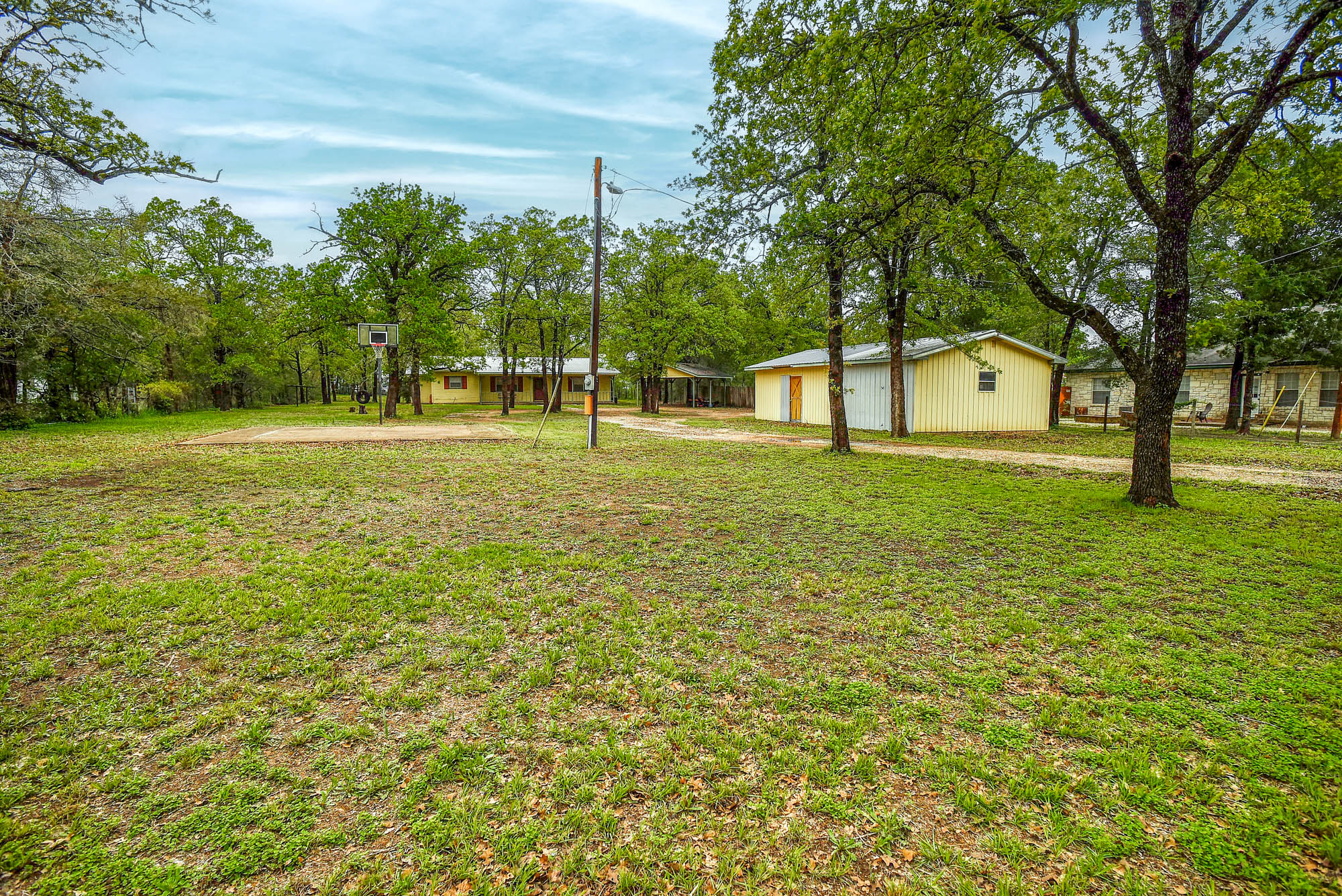 main property photo 7