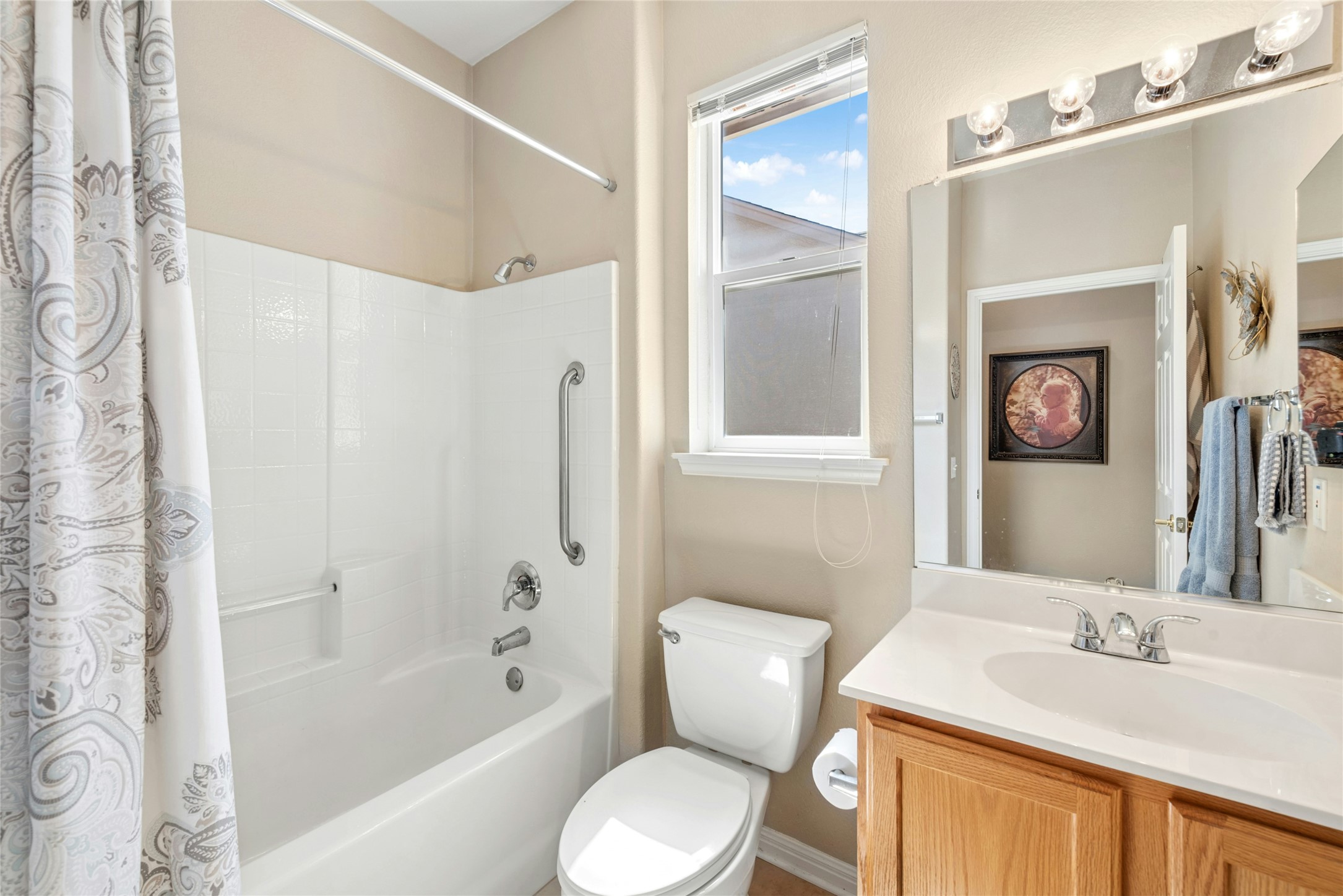 main property photo 24