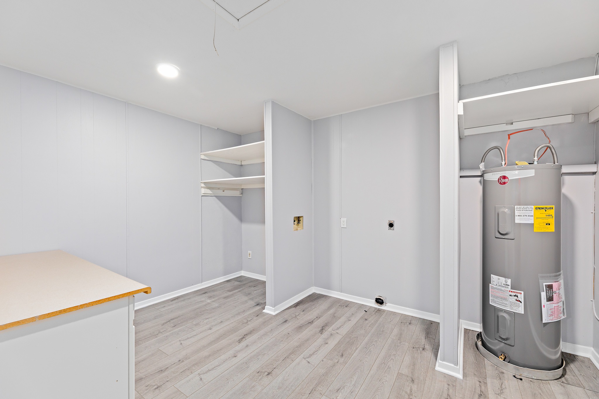 main property photo 16
