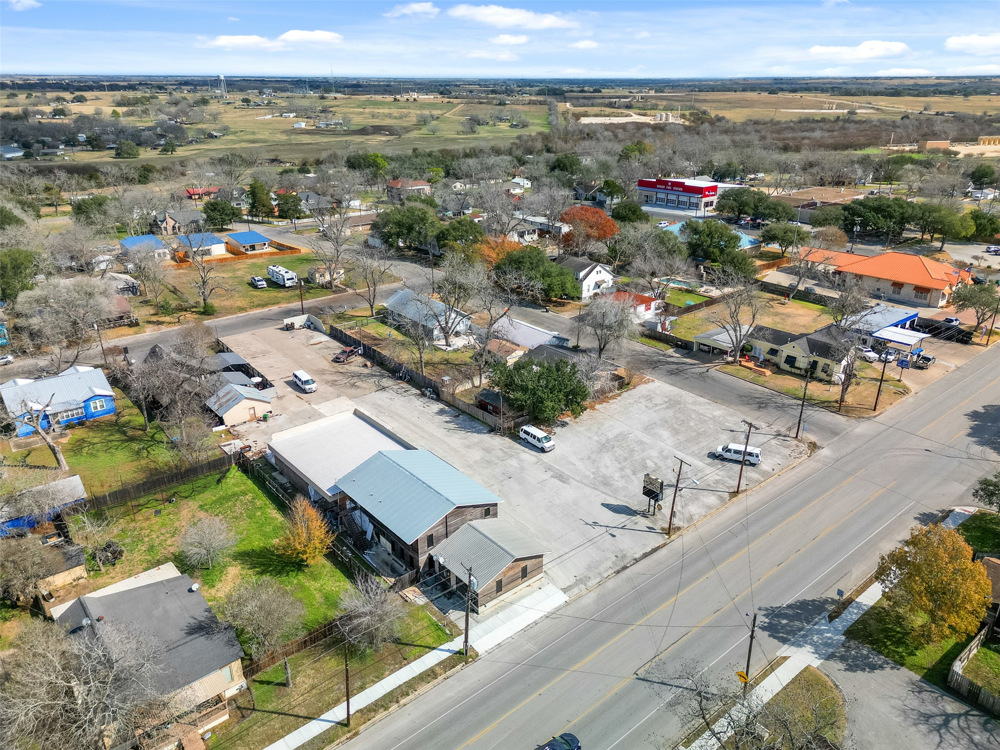 main property photo 20