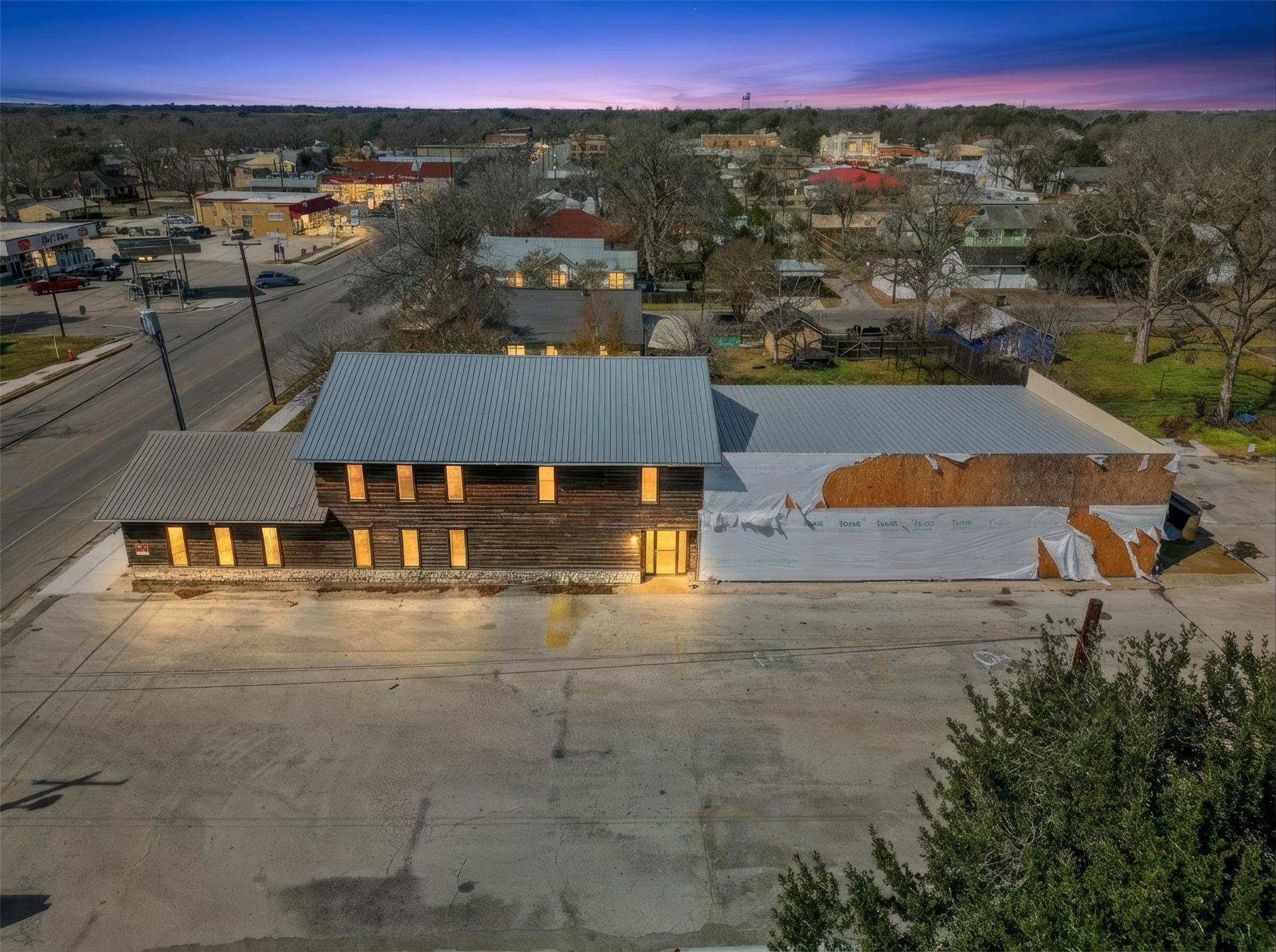 main property photo 4