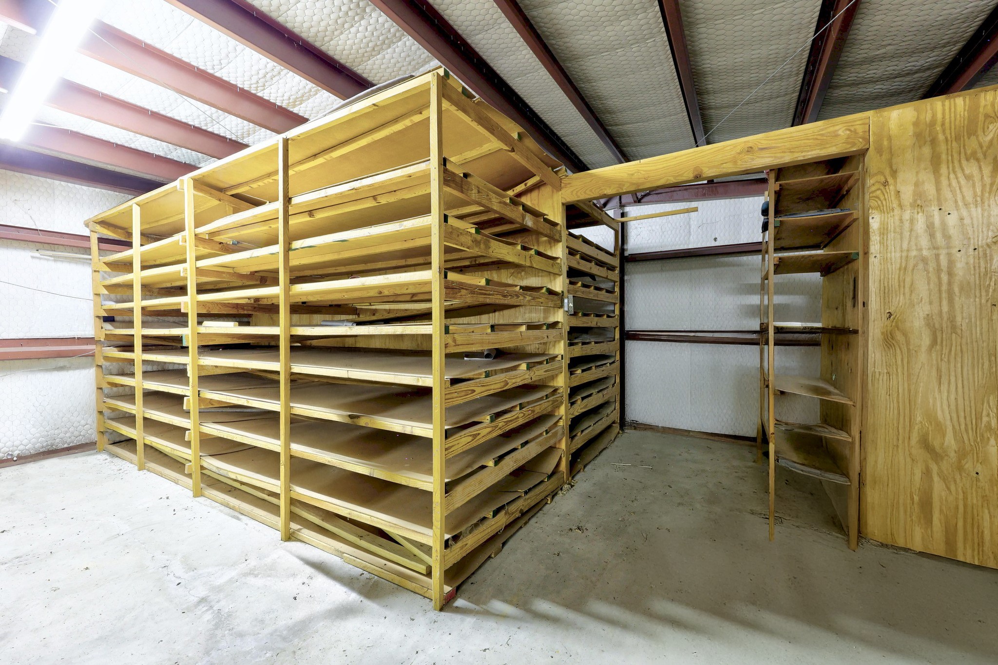 main property photo 14