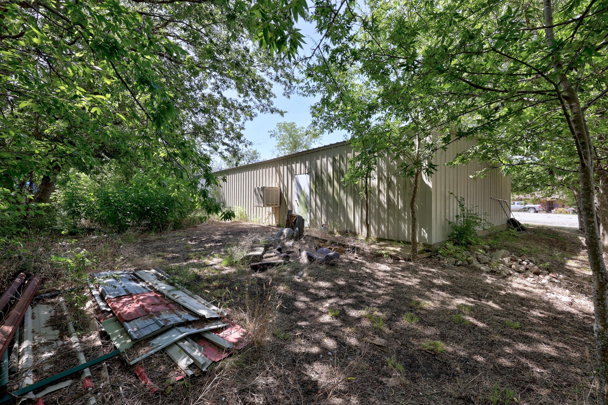 main property photo 26