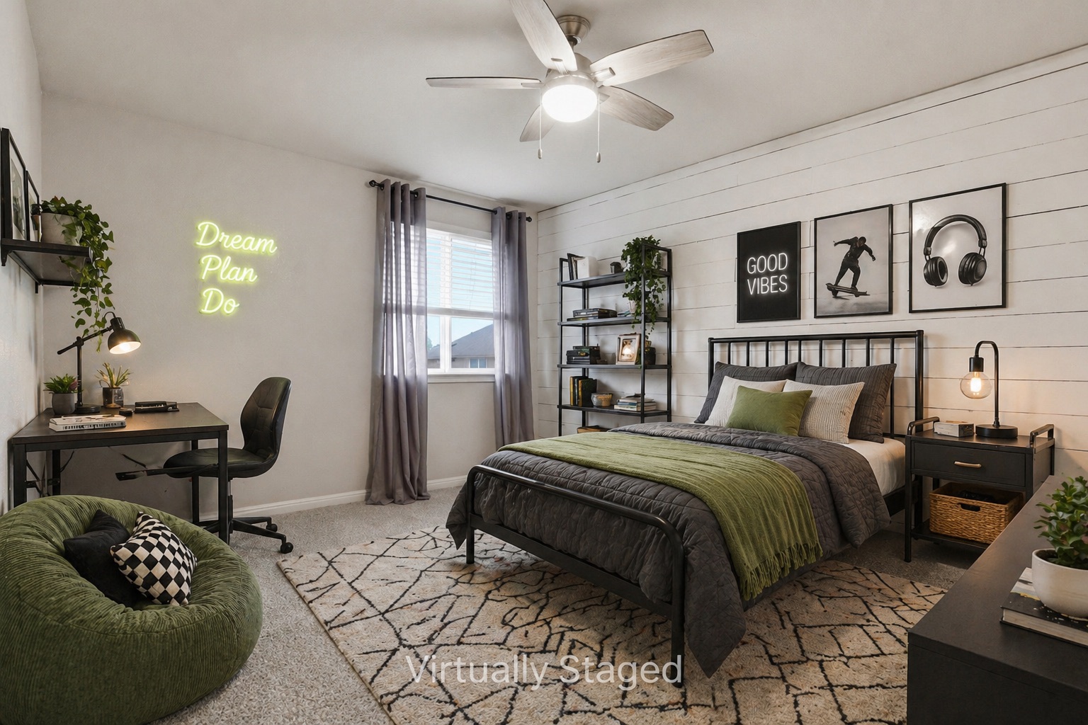 main property photo 32