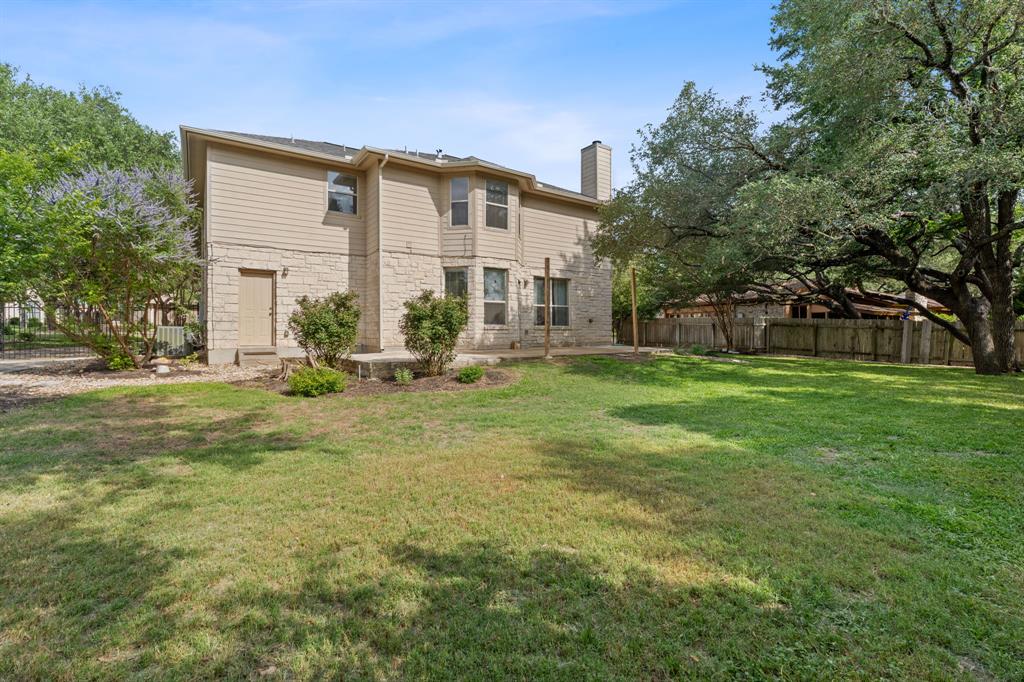 main property photo 31