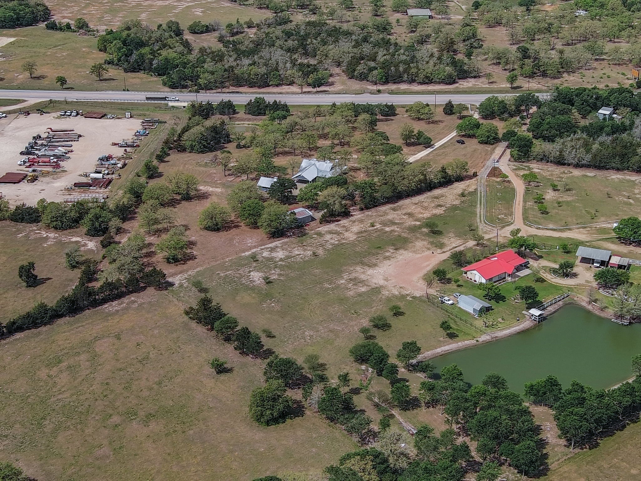 main property photo 33