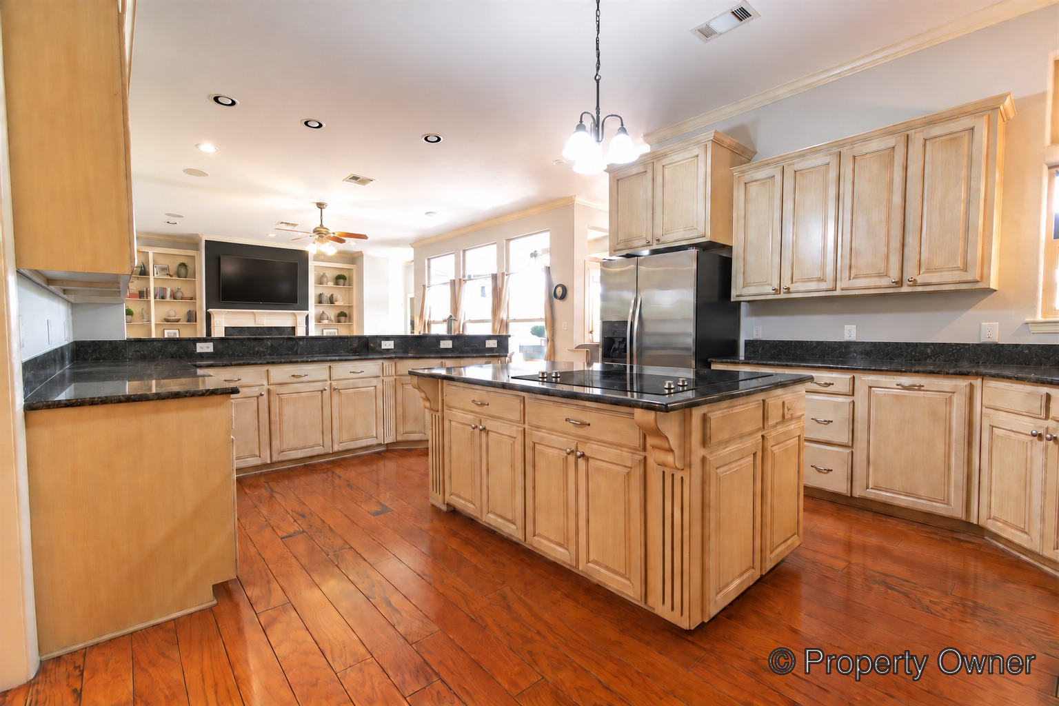 main property photo 4