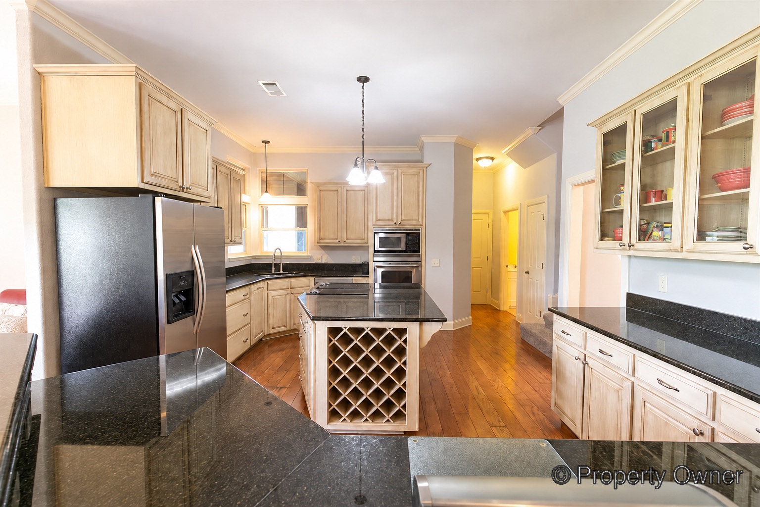 main property photo 5