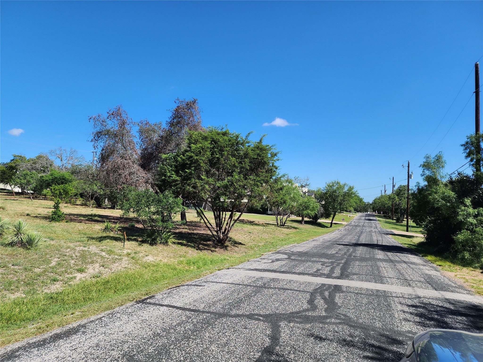 main property photo 18