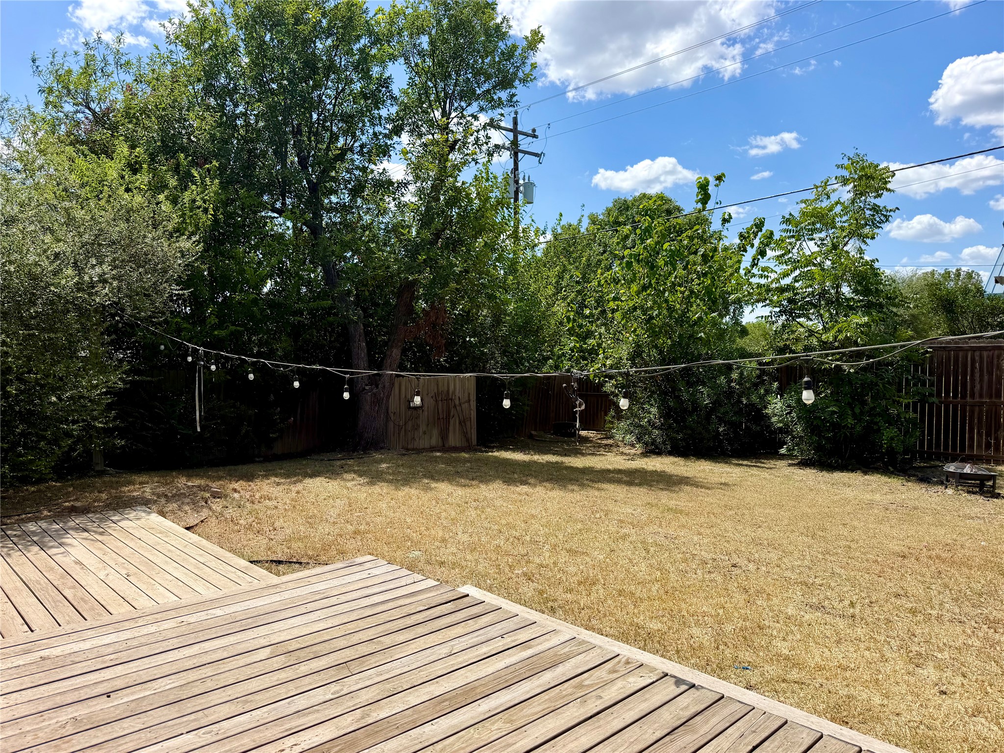main property photo 19