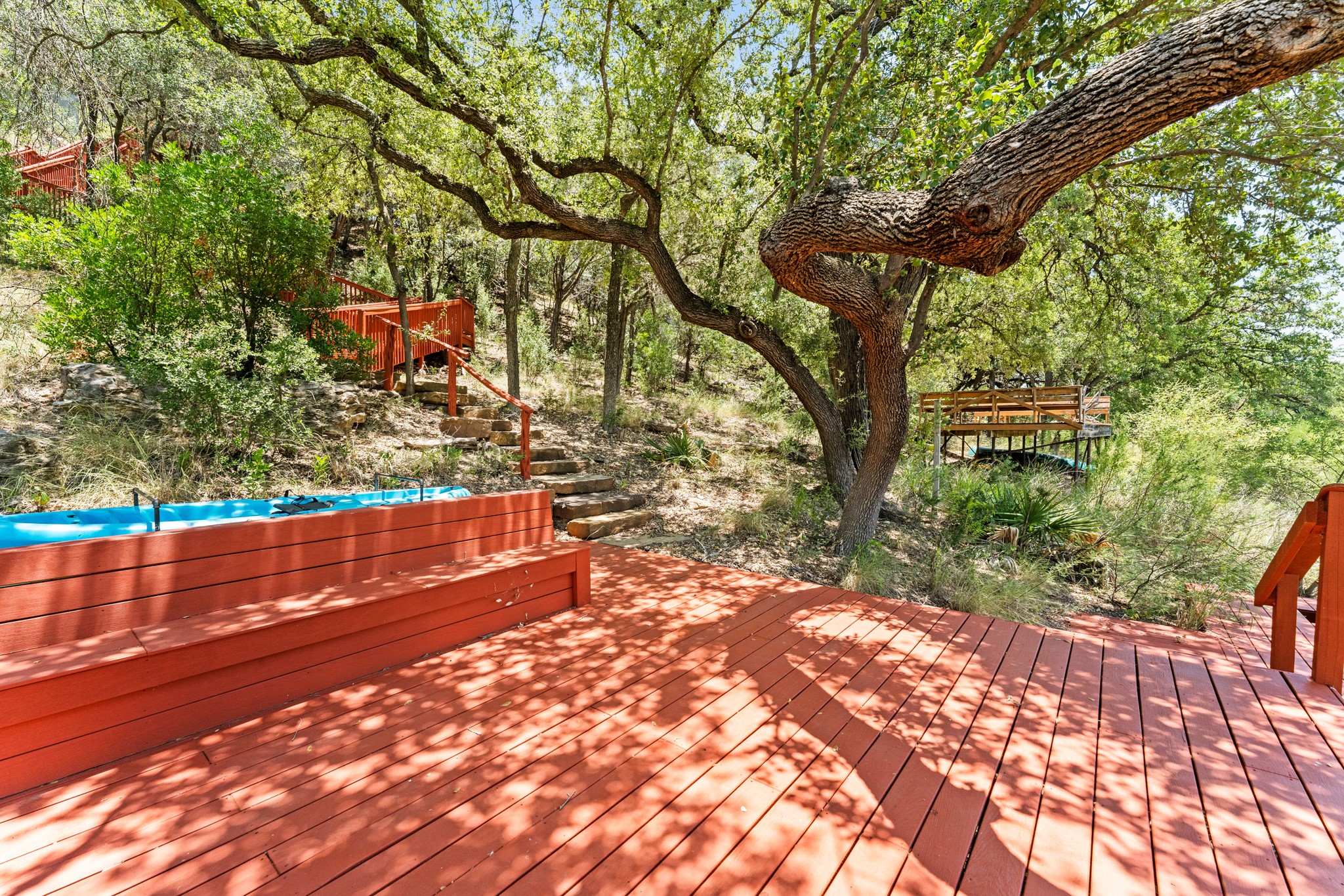 main property photo 24