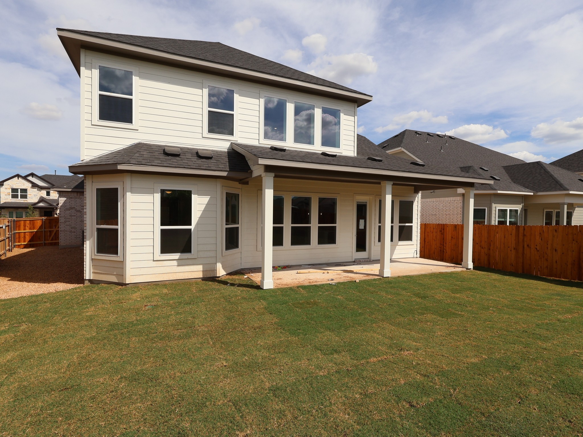 main property photo 20