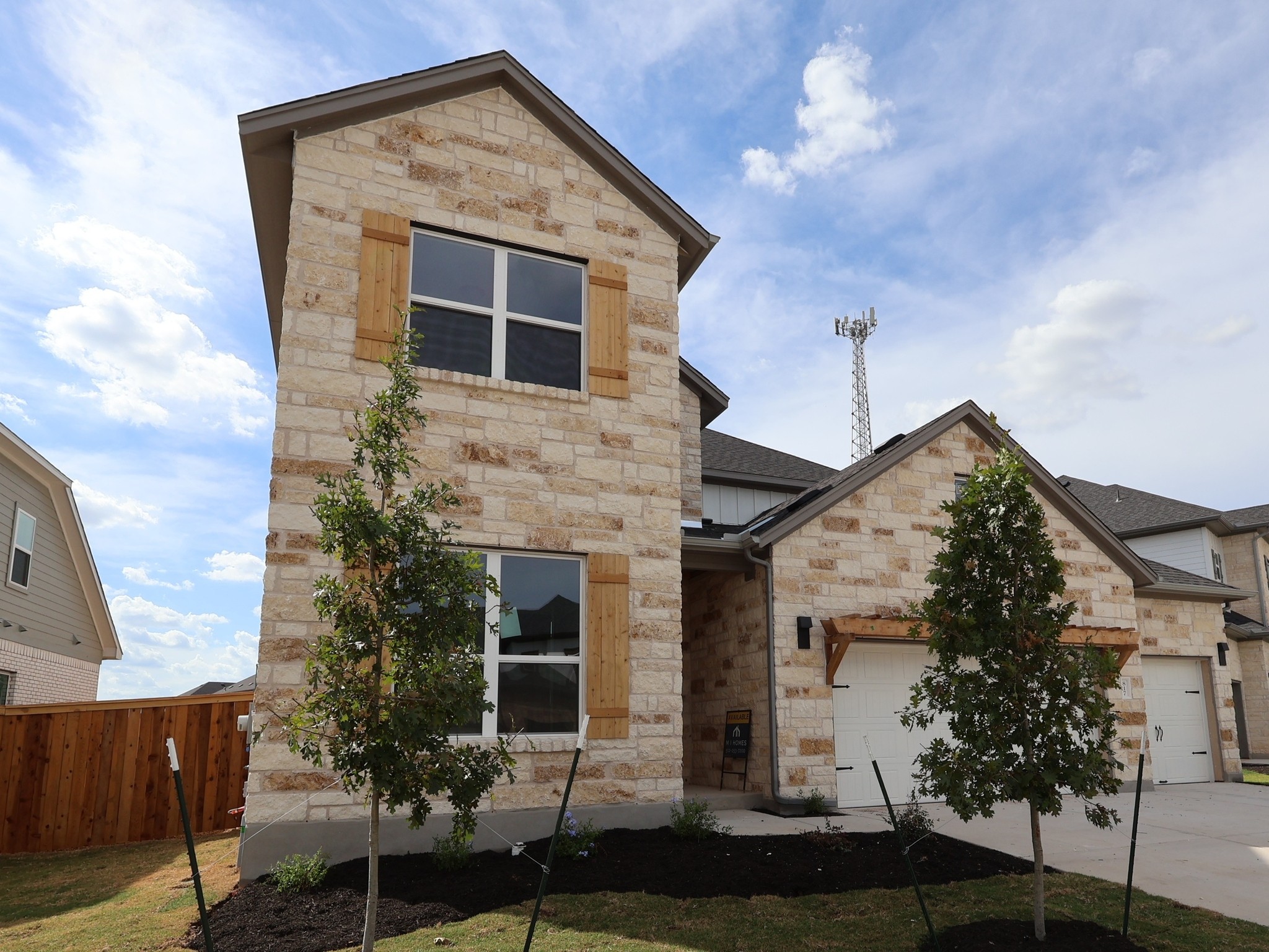 main property photo 24