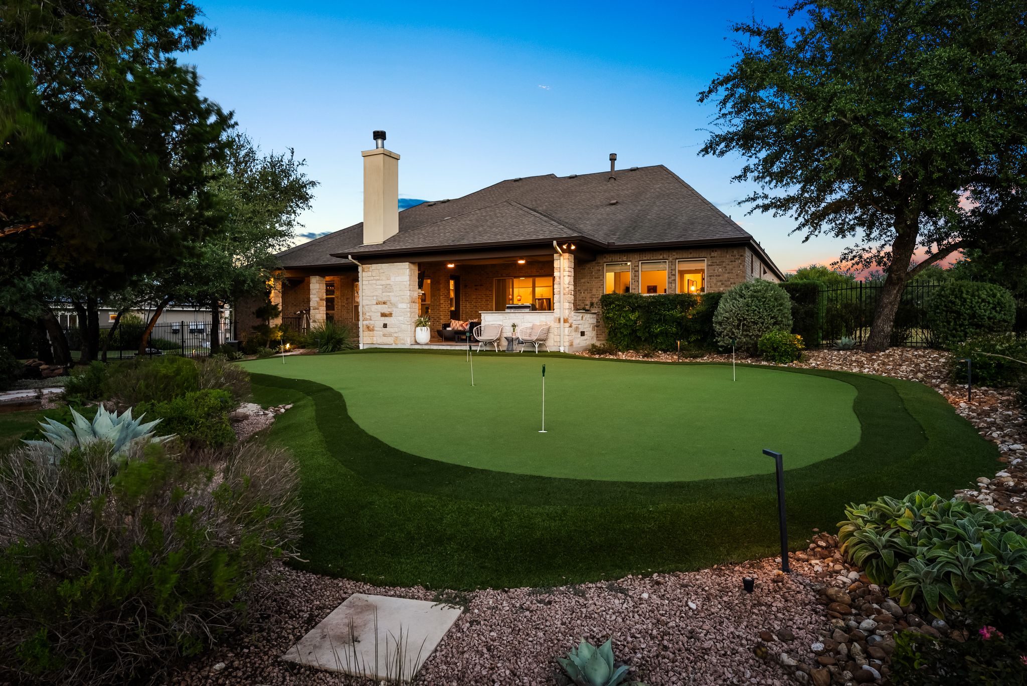 main property photo 36