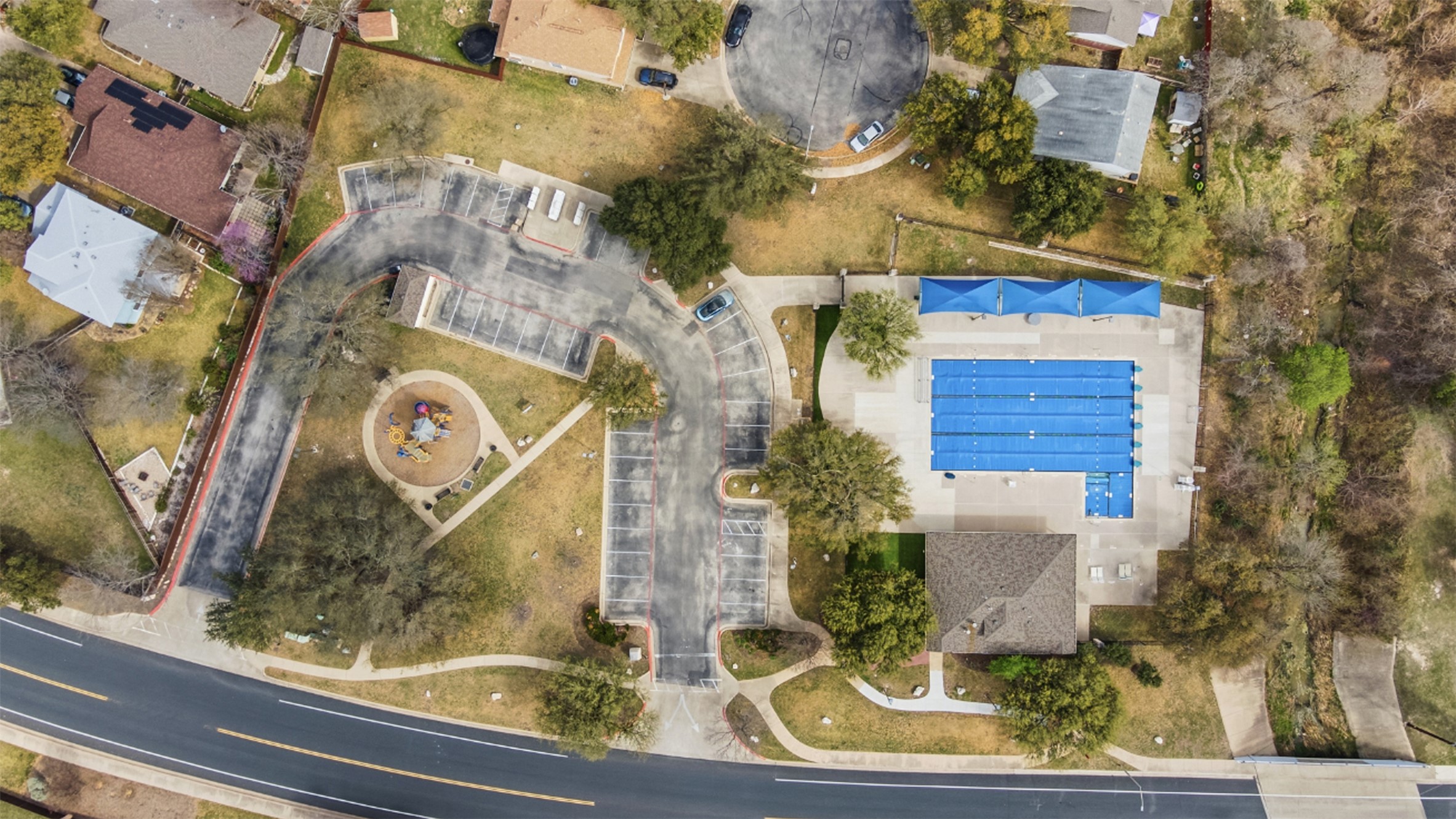 main property photo 29