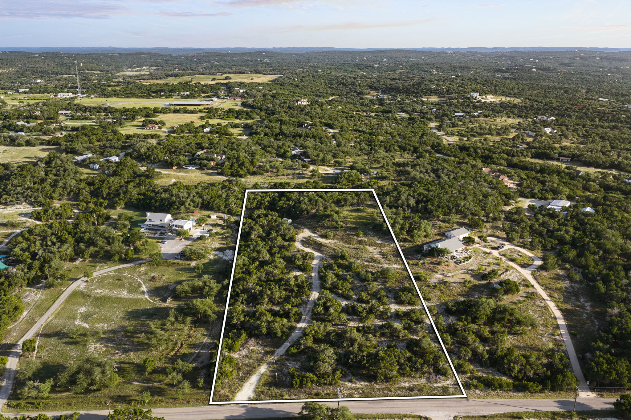 main property photo 4