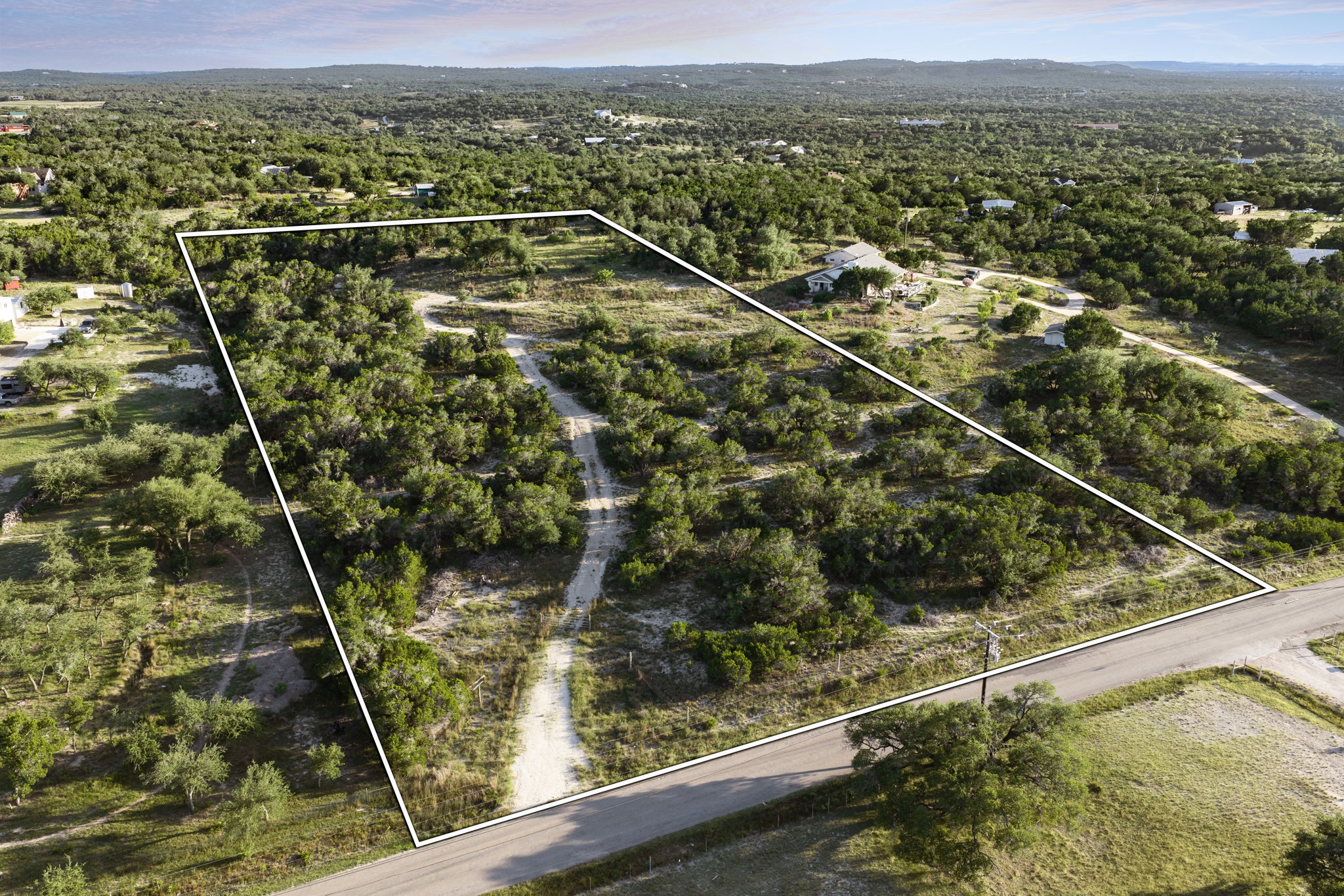 main property photo 6