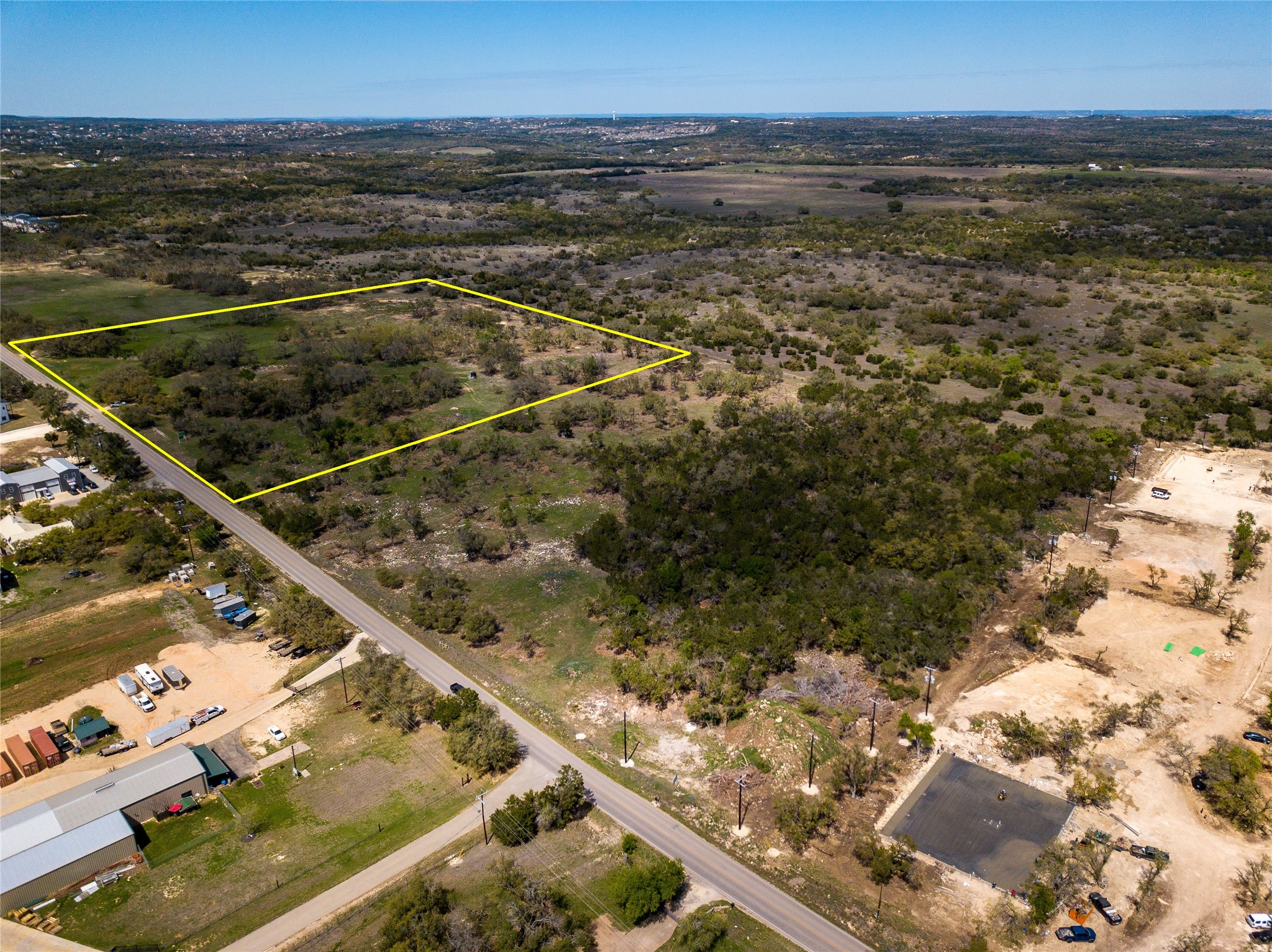 main property photo 6