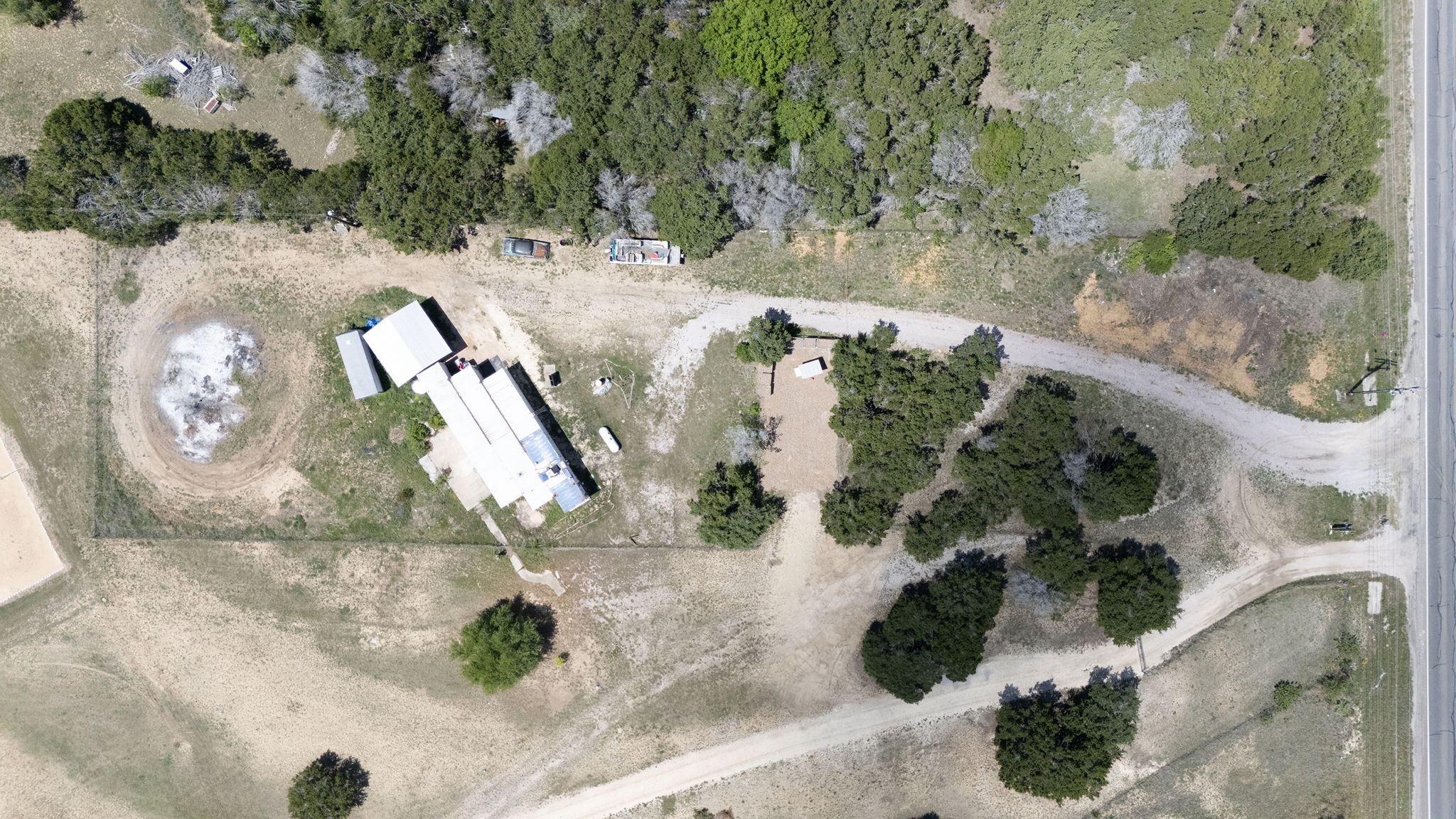 main property photo 35