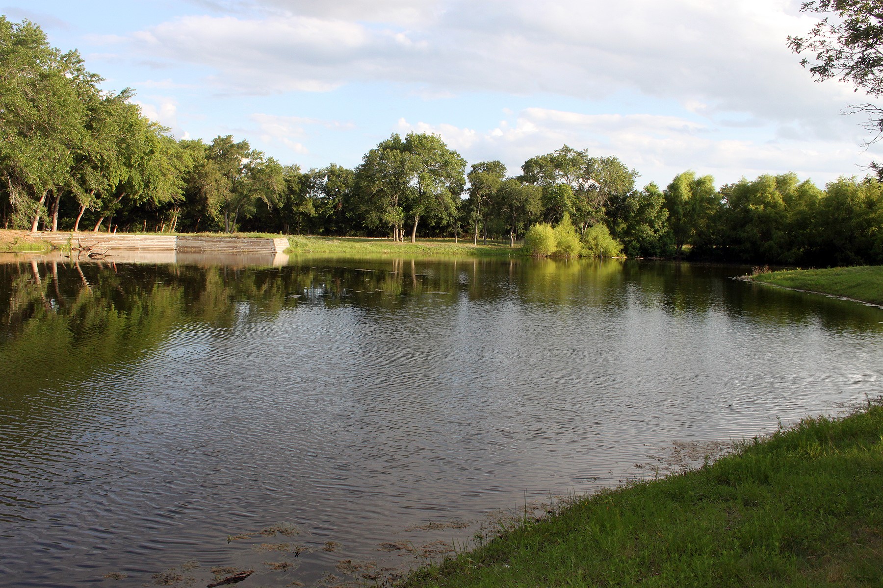 main property photo 13