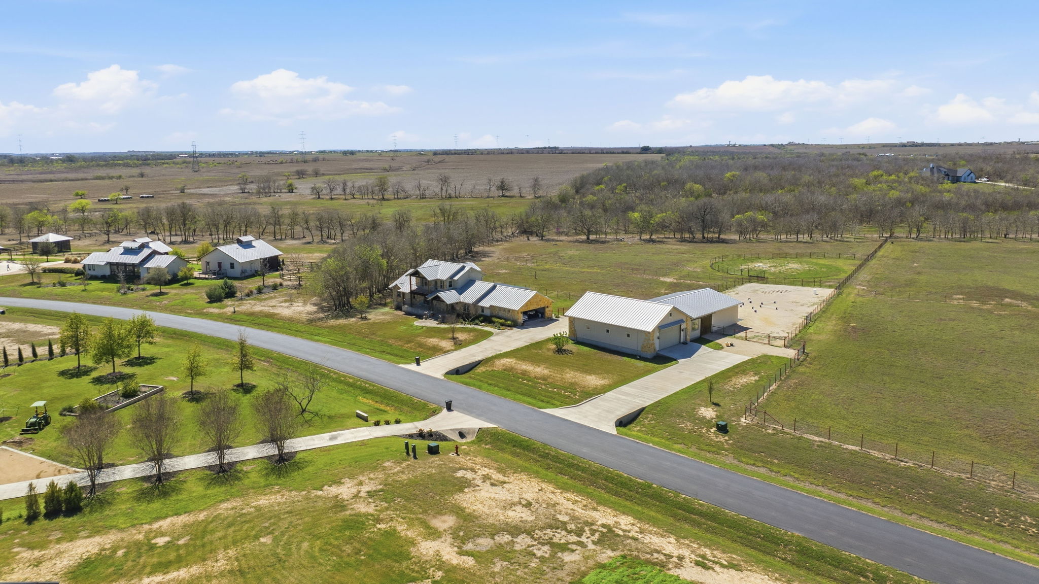 main property photo 29