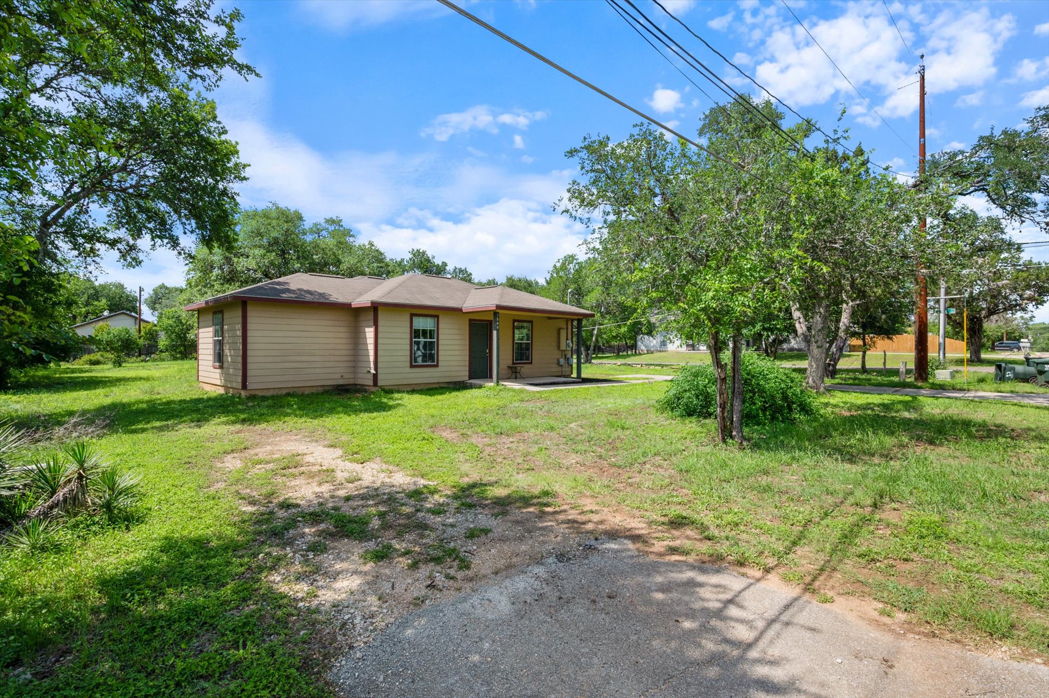 main property photo 36