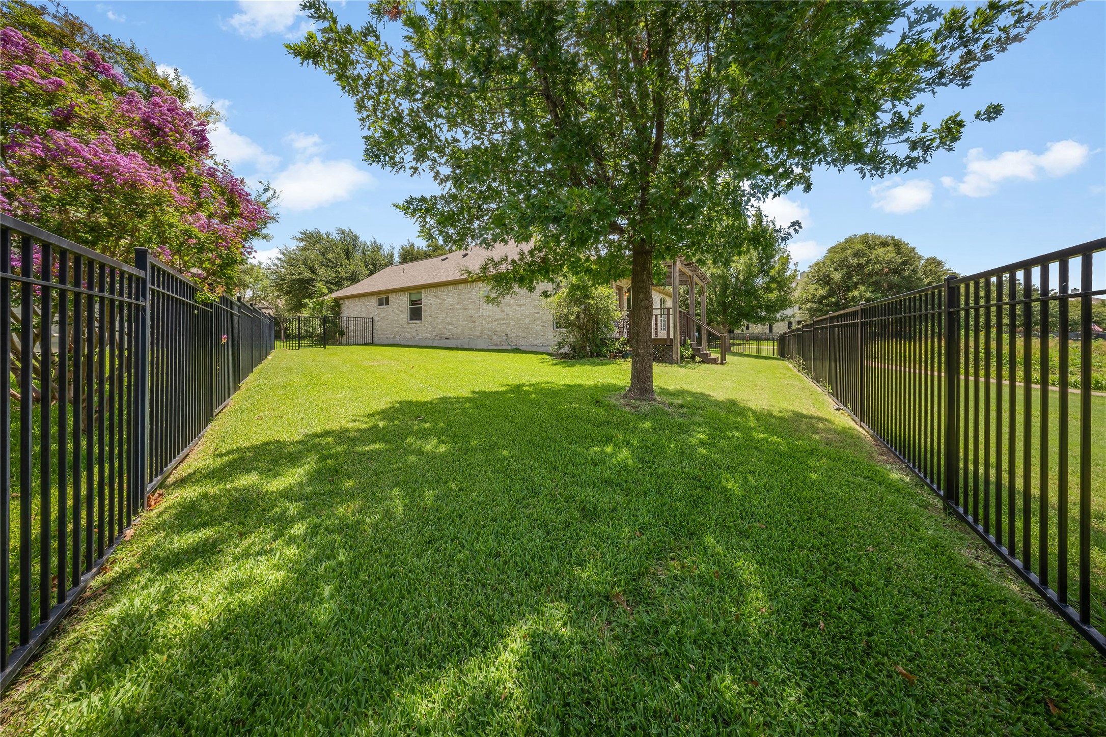main property photo 36