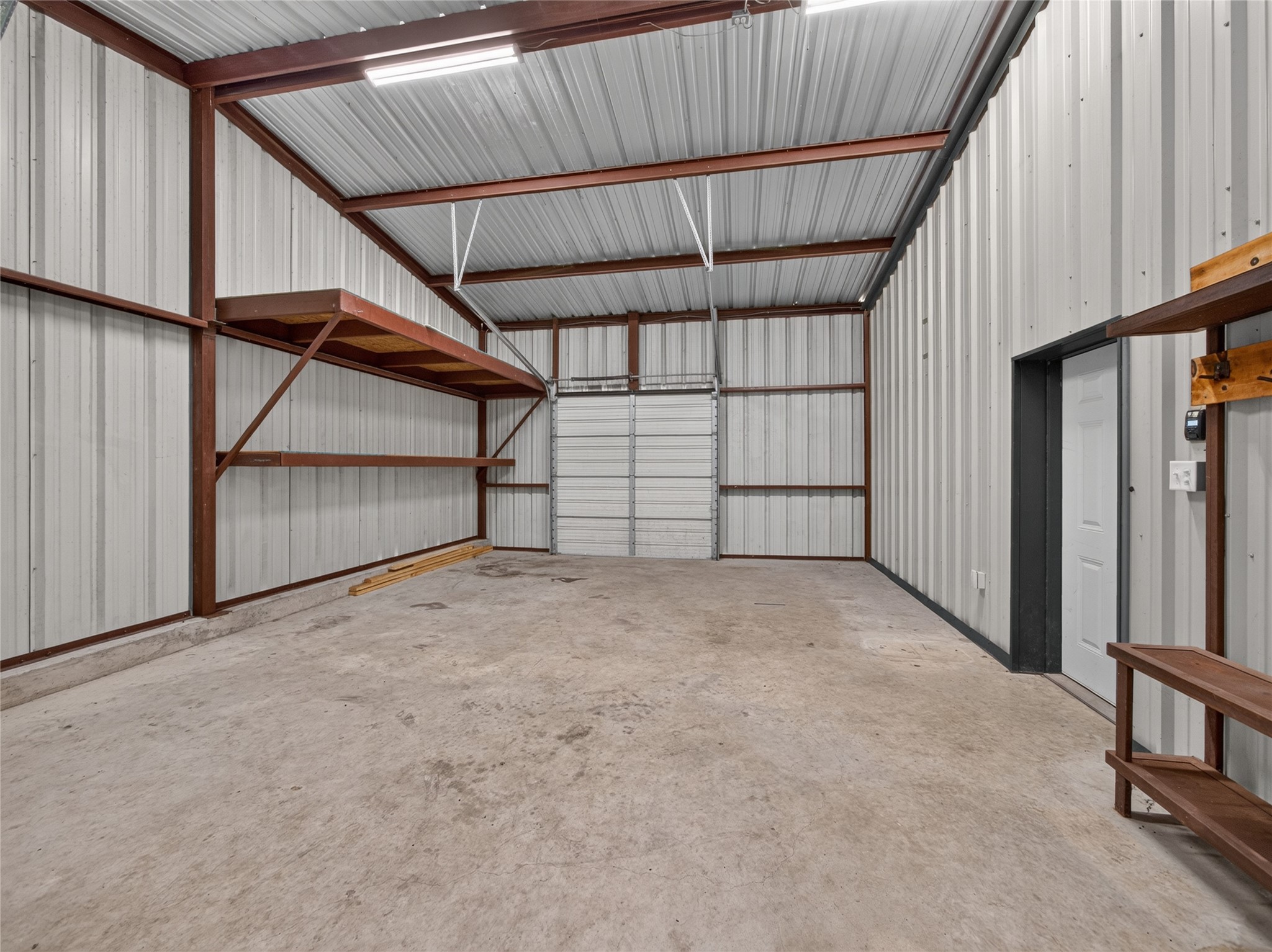 main property photo 16