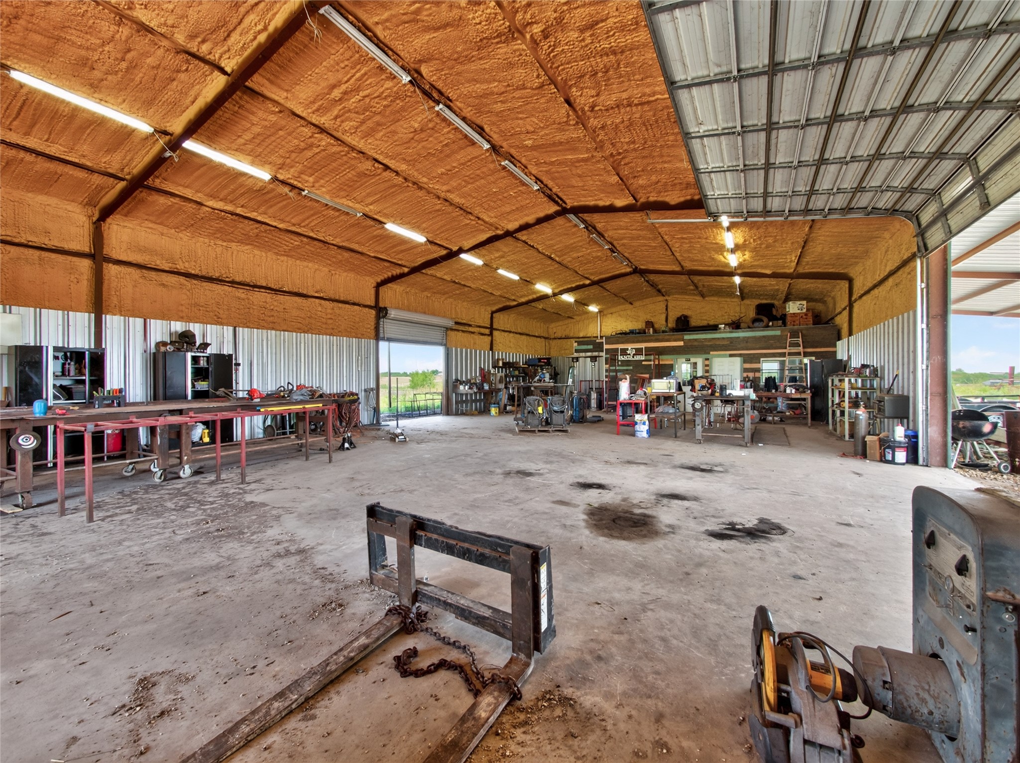 main property photo 22