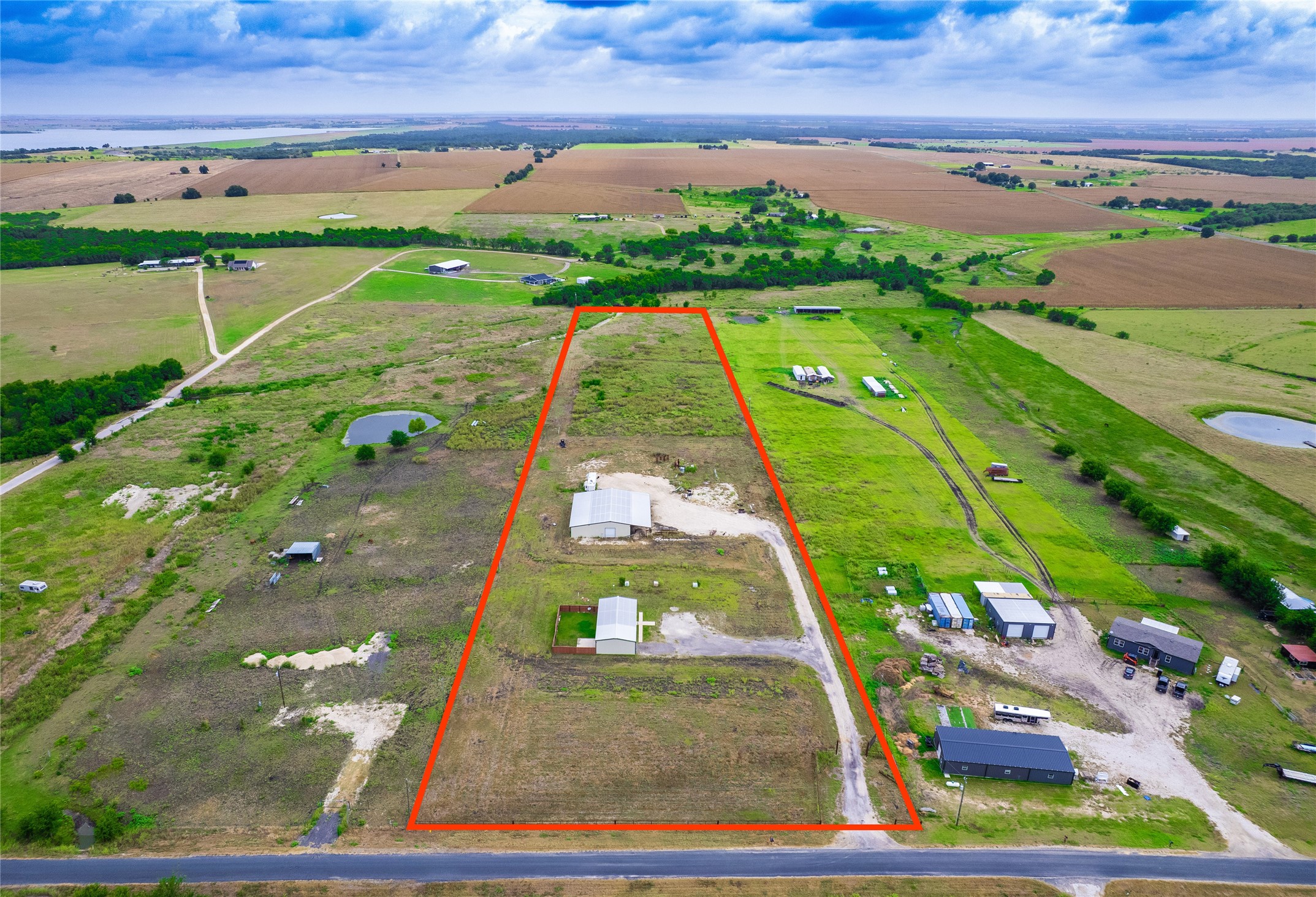 main property photo 38