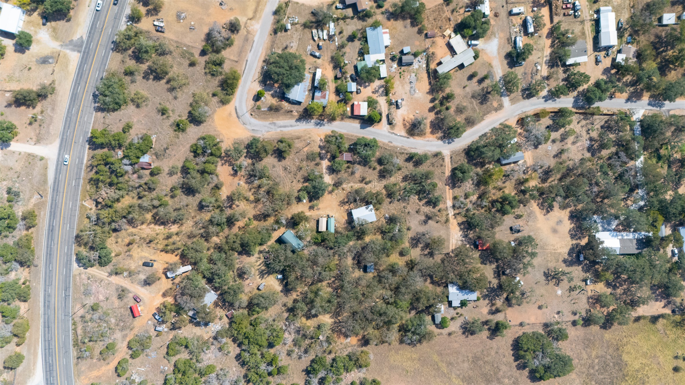 main property photo 16