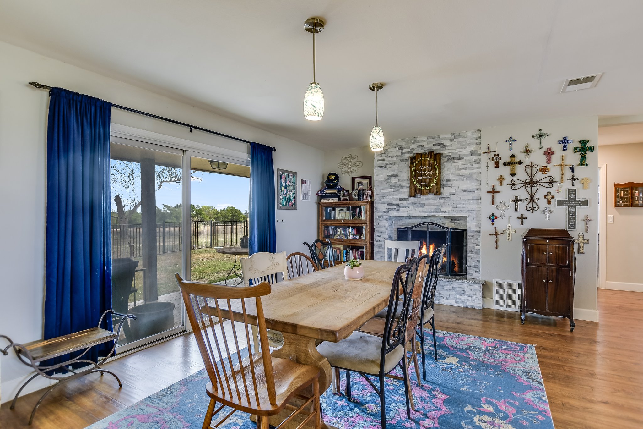main property photo 10