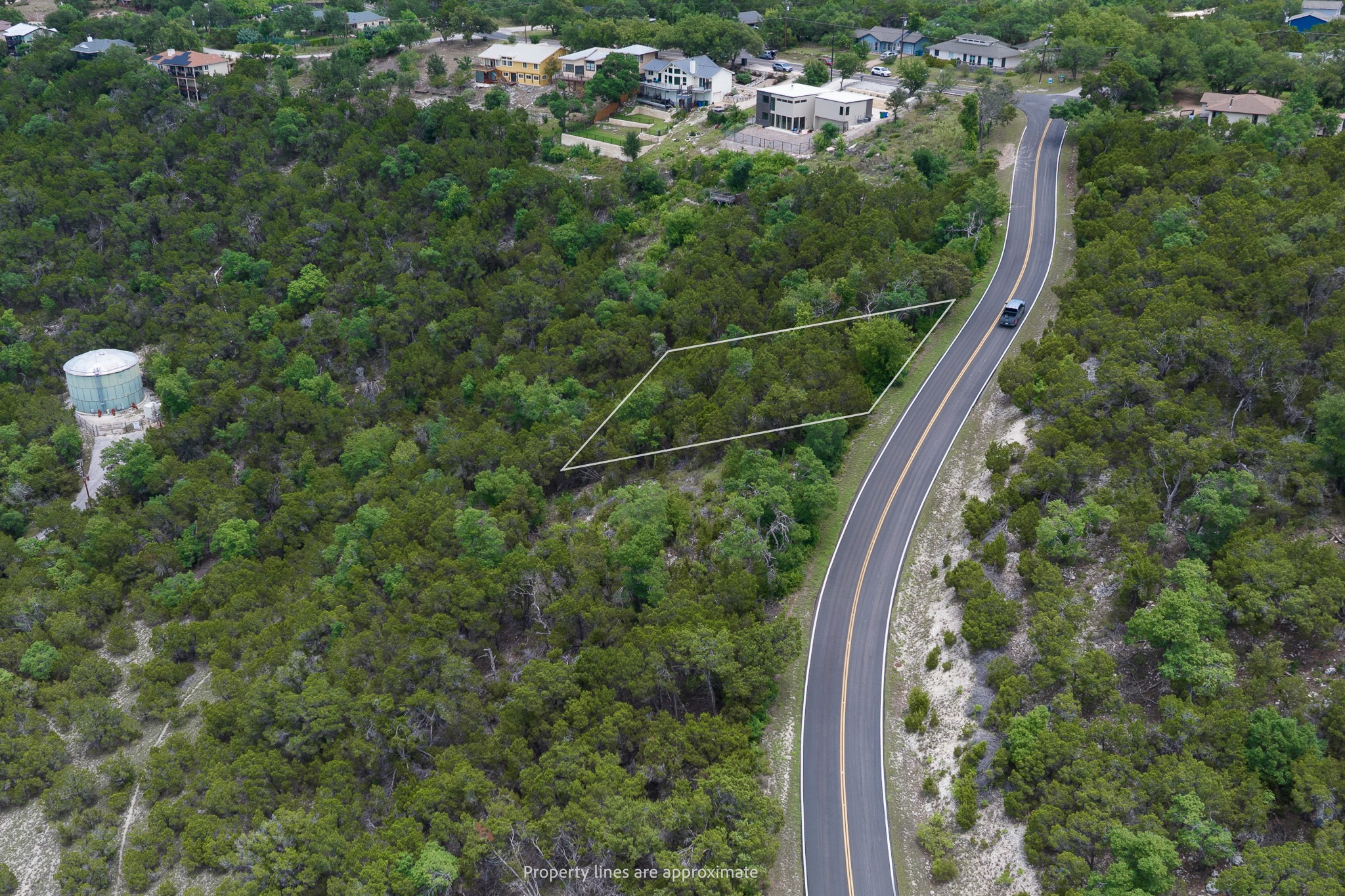 main property photo 6