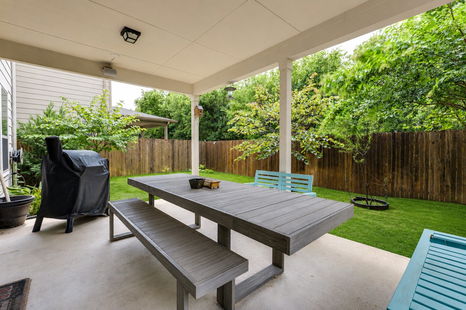 main property photo 34