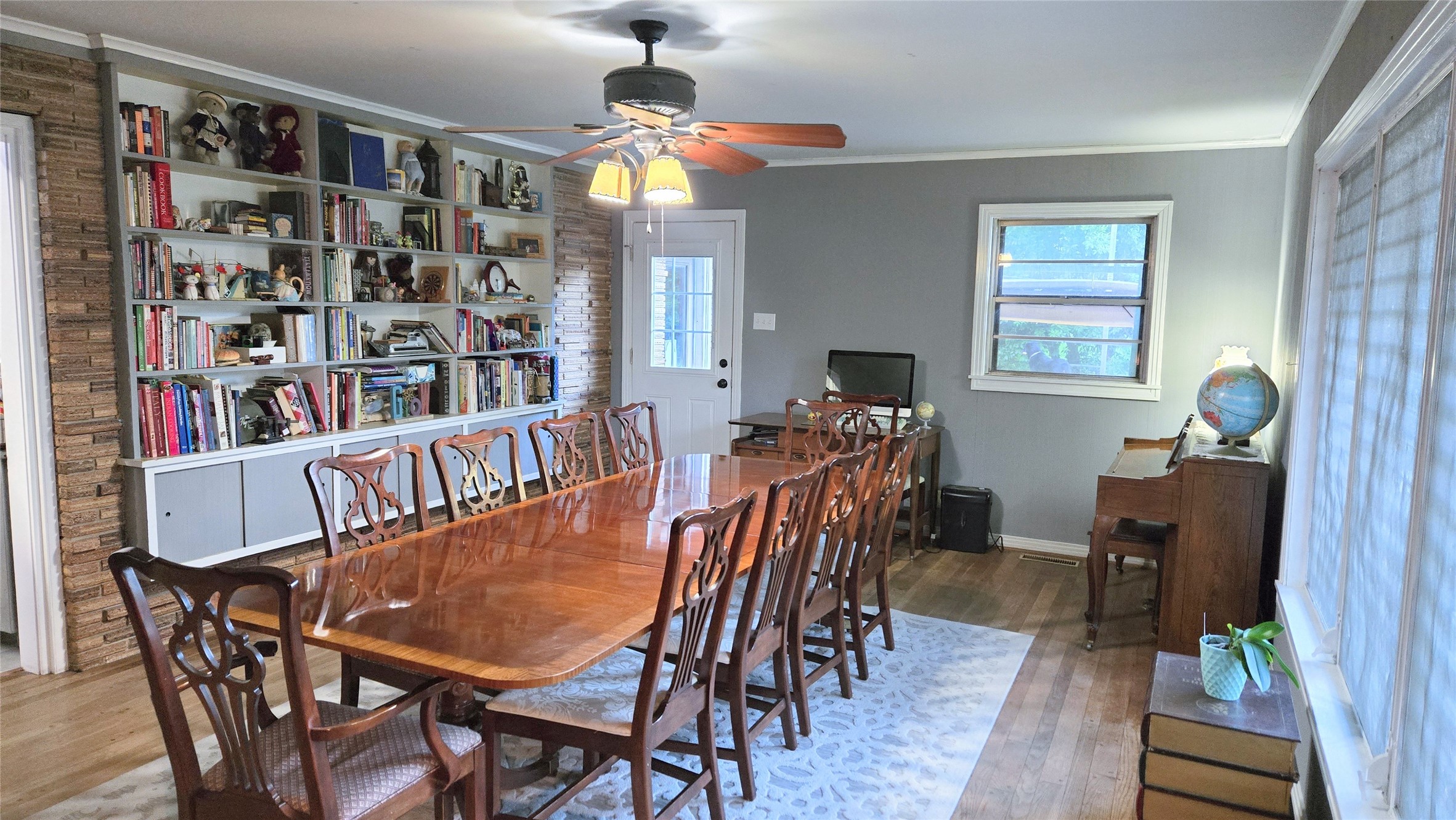 main property photo 24