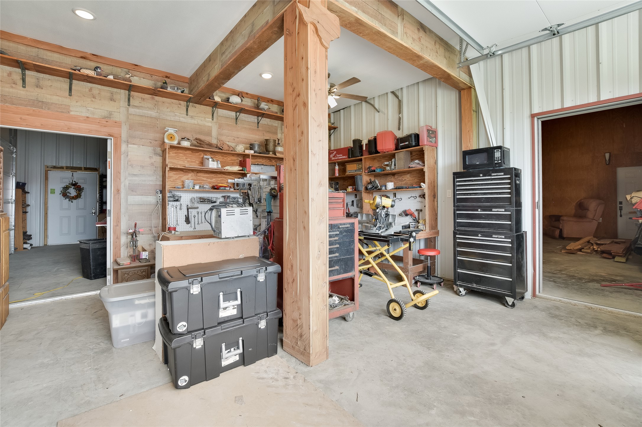 main property photo 22