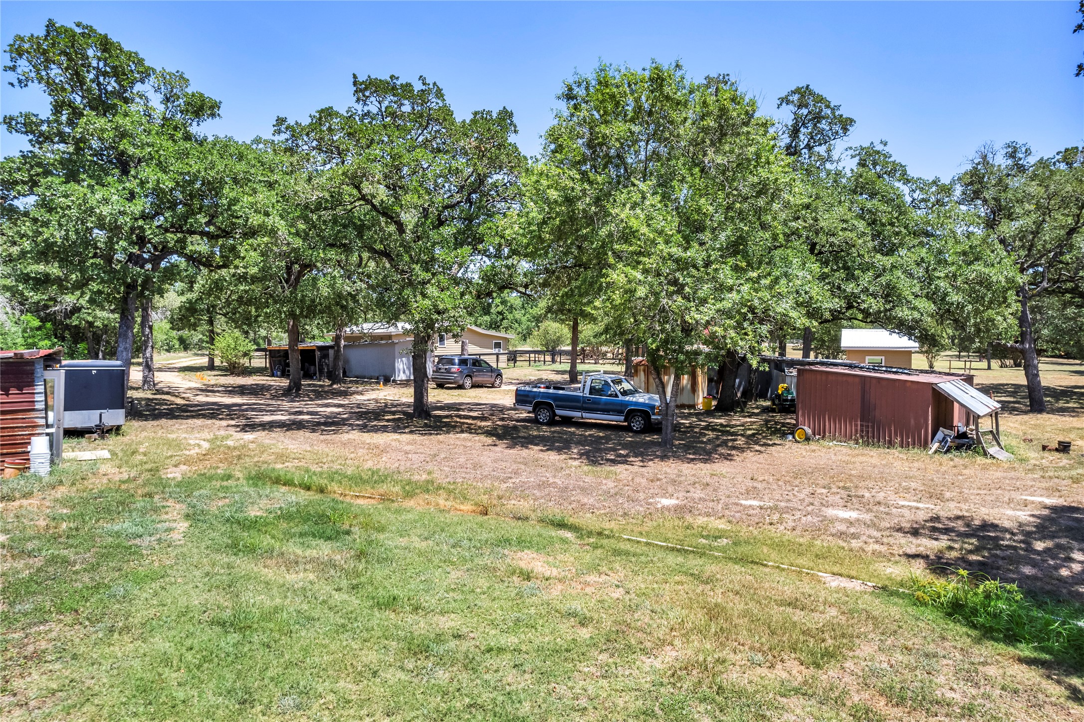 main property photo 9