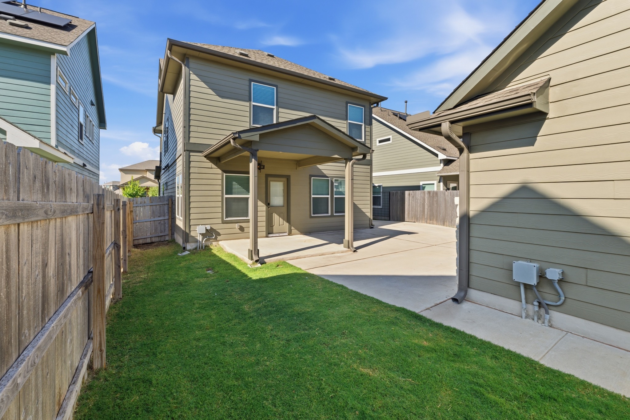 main property photo 26