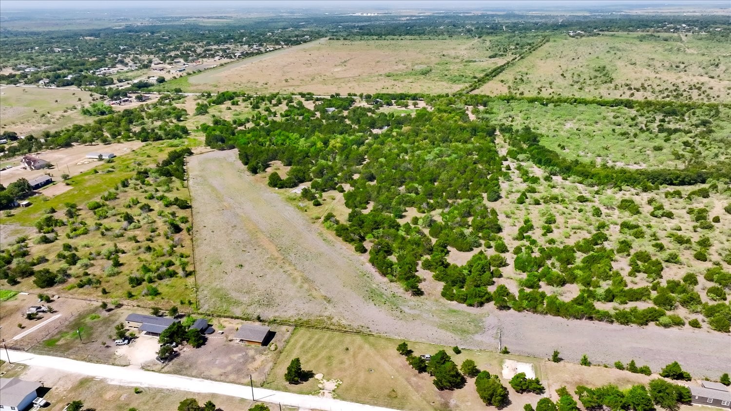 main property photo 10