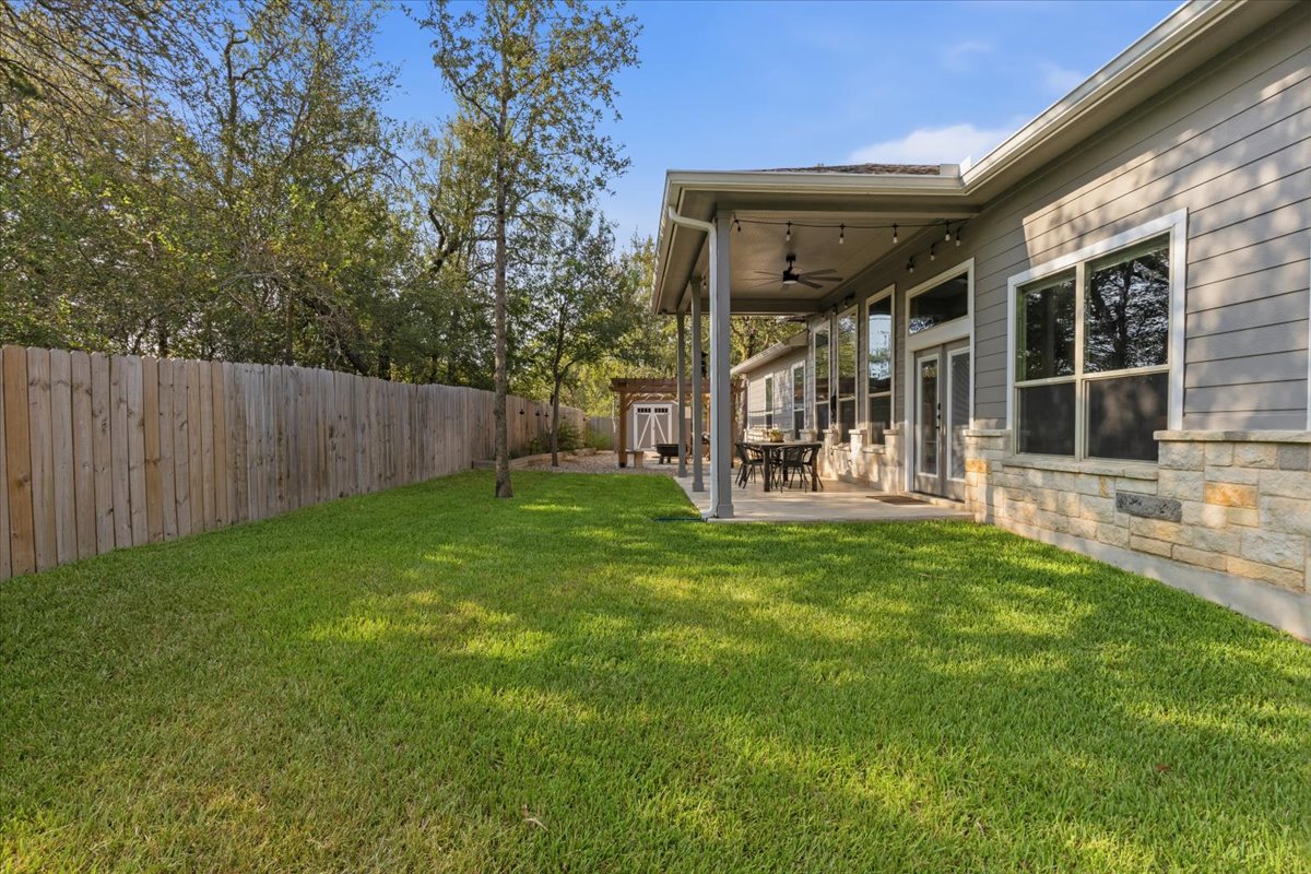 main property photo 31