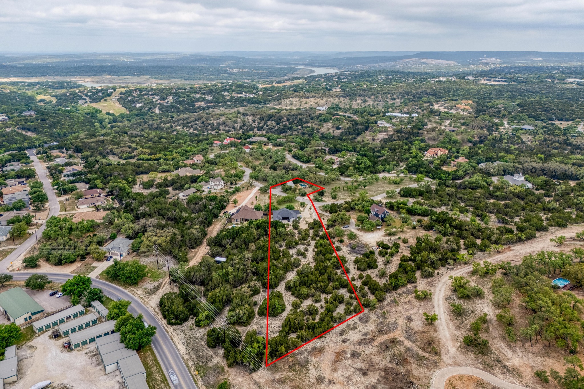 main property photo 31