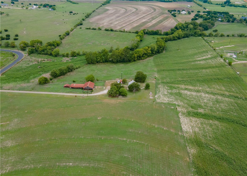 main property photo 10