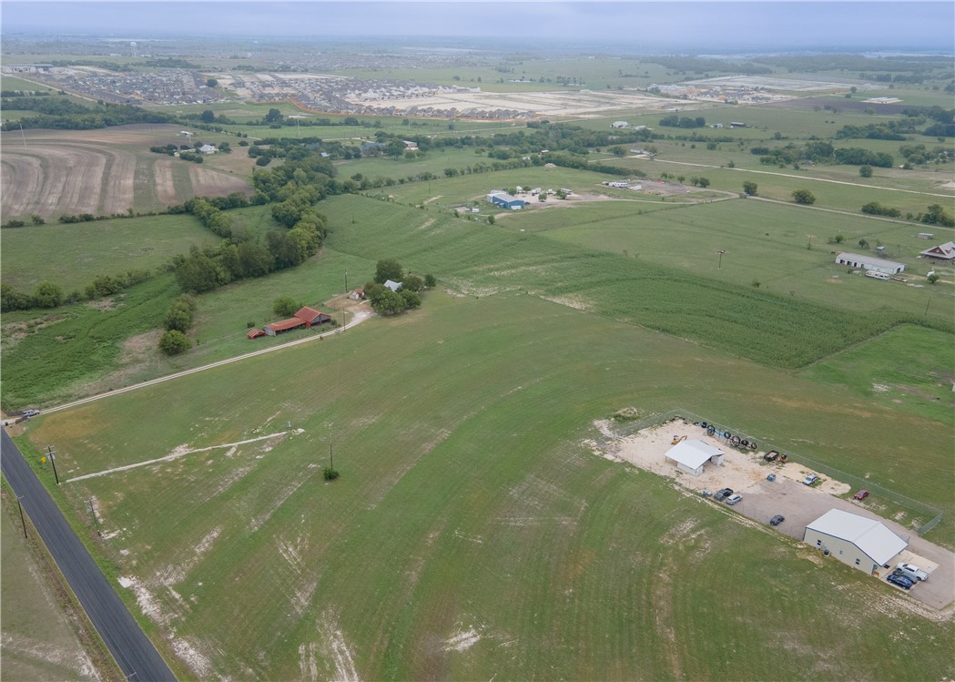 main property photo 14