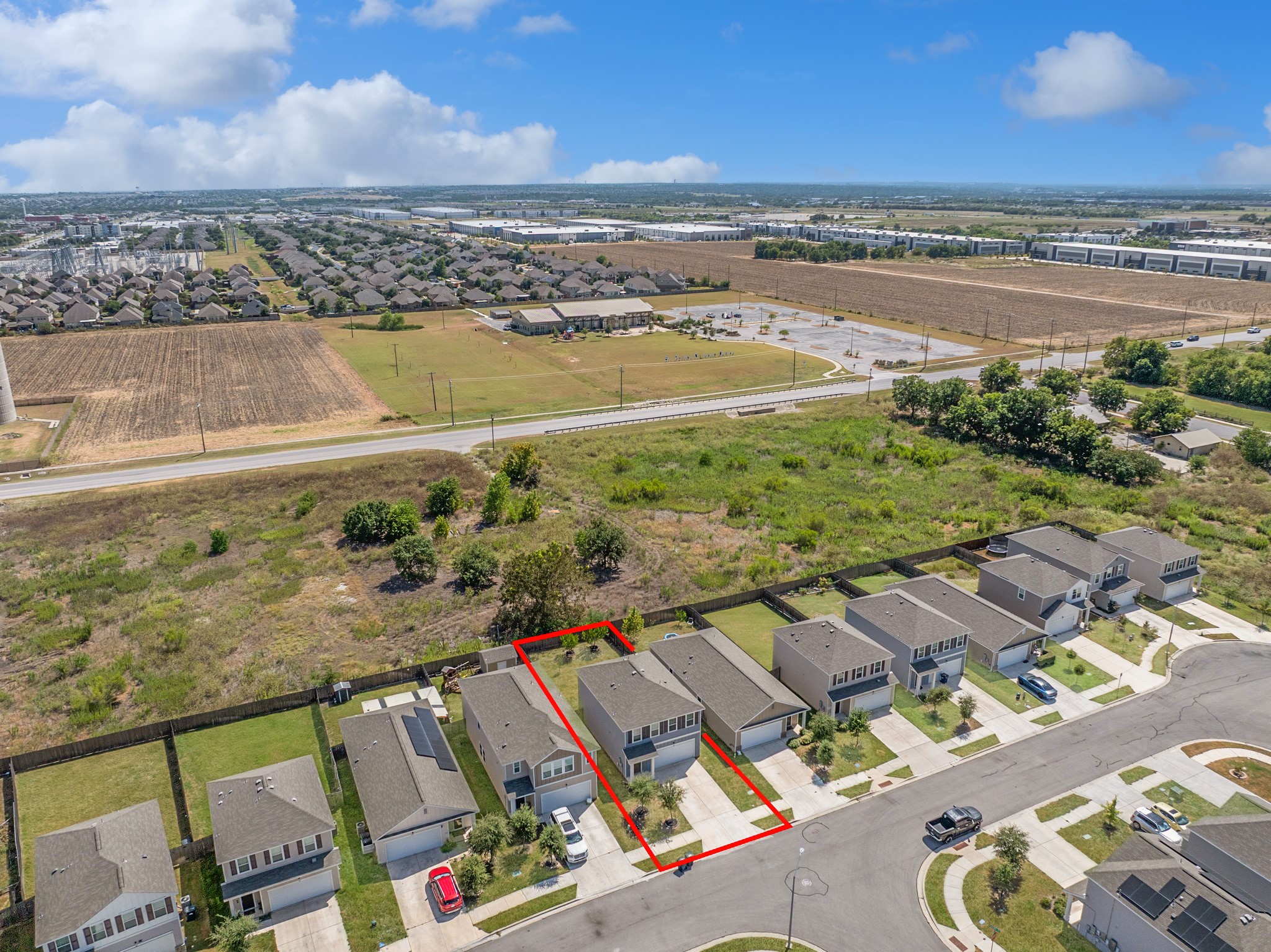 main property photo 30