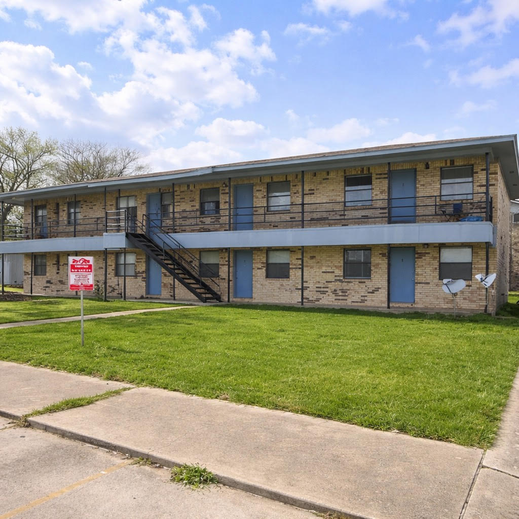 main property photo 2