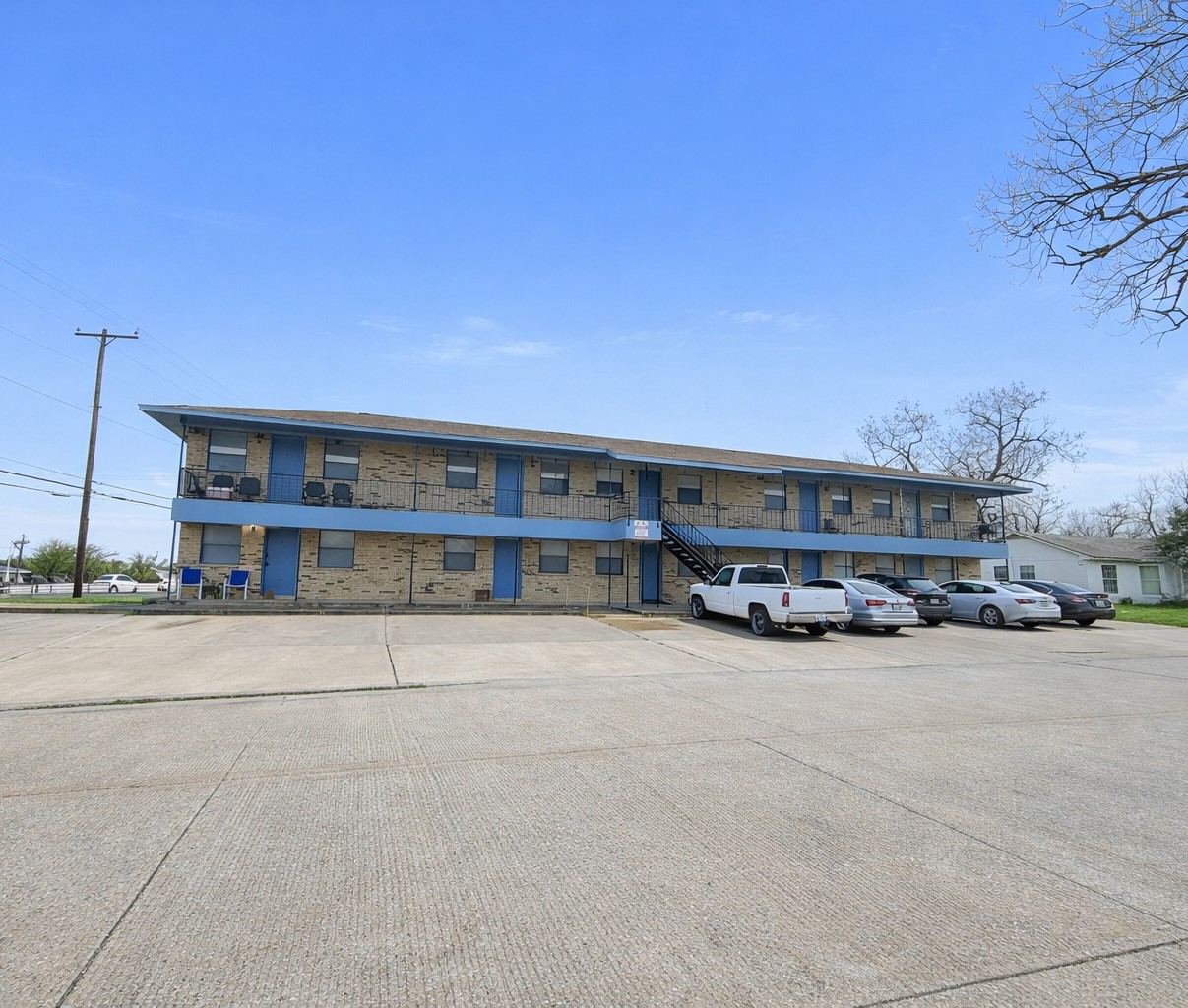 main property photo 21