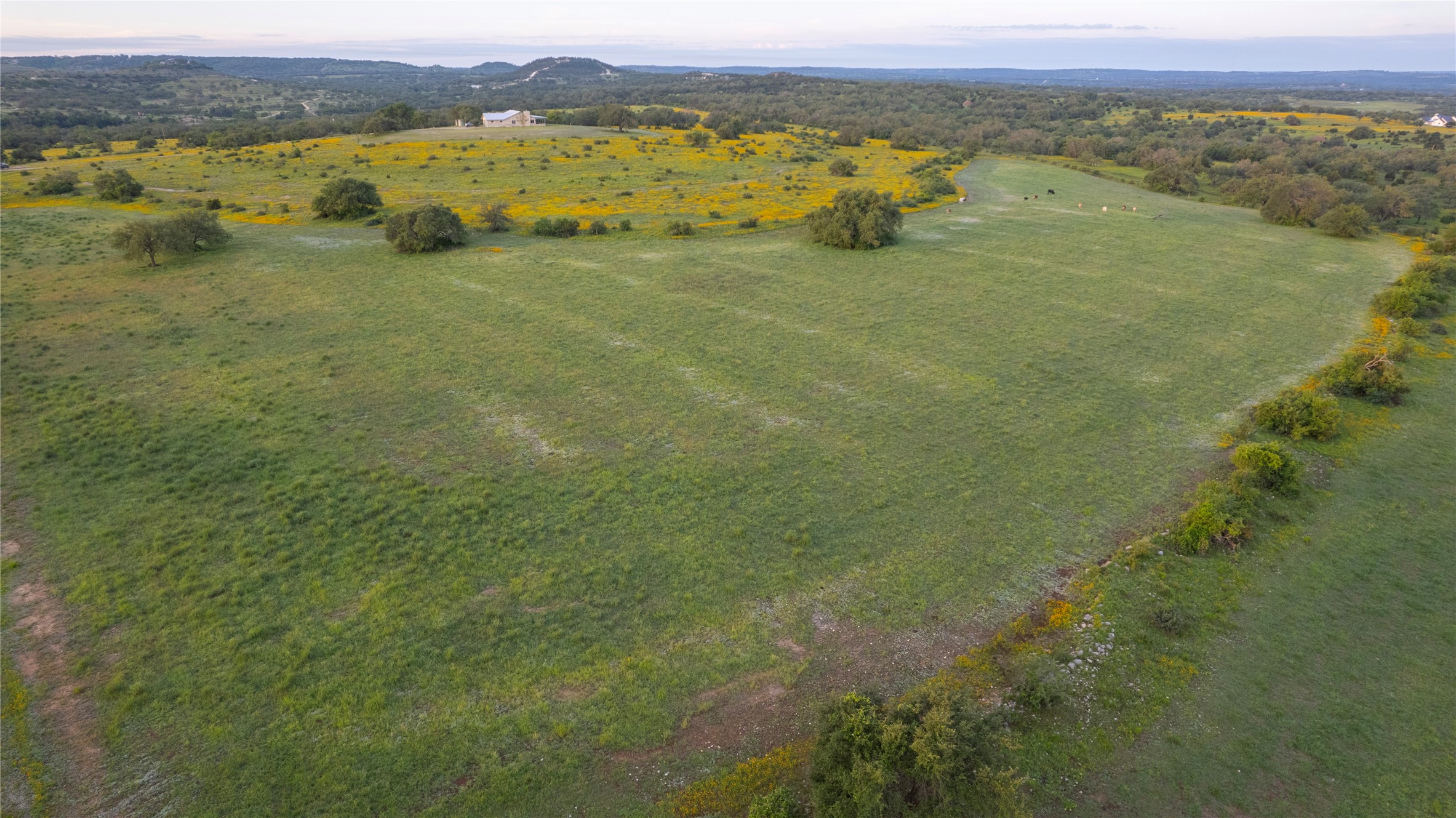 main property photo 12