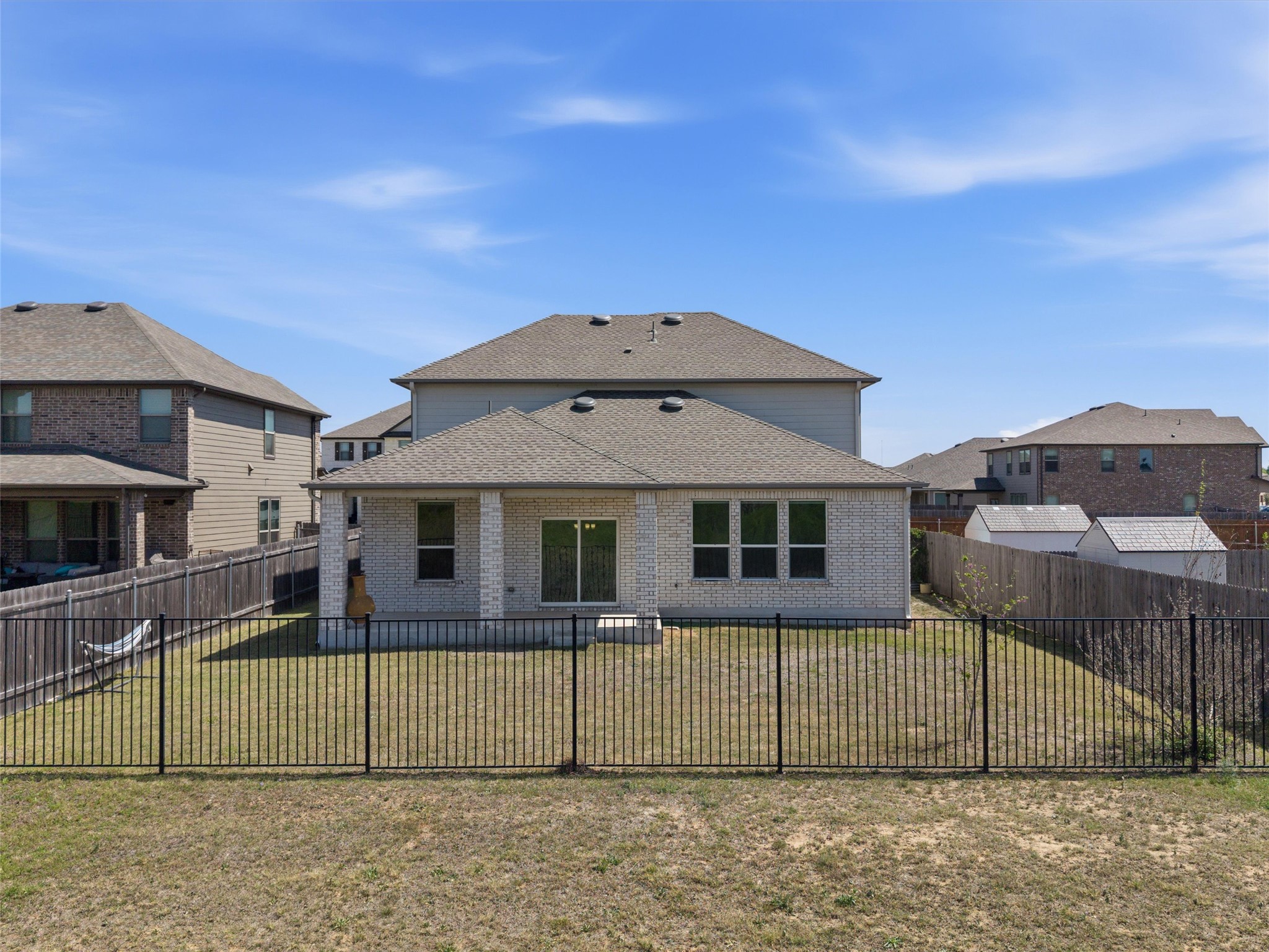 main property photo 30