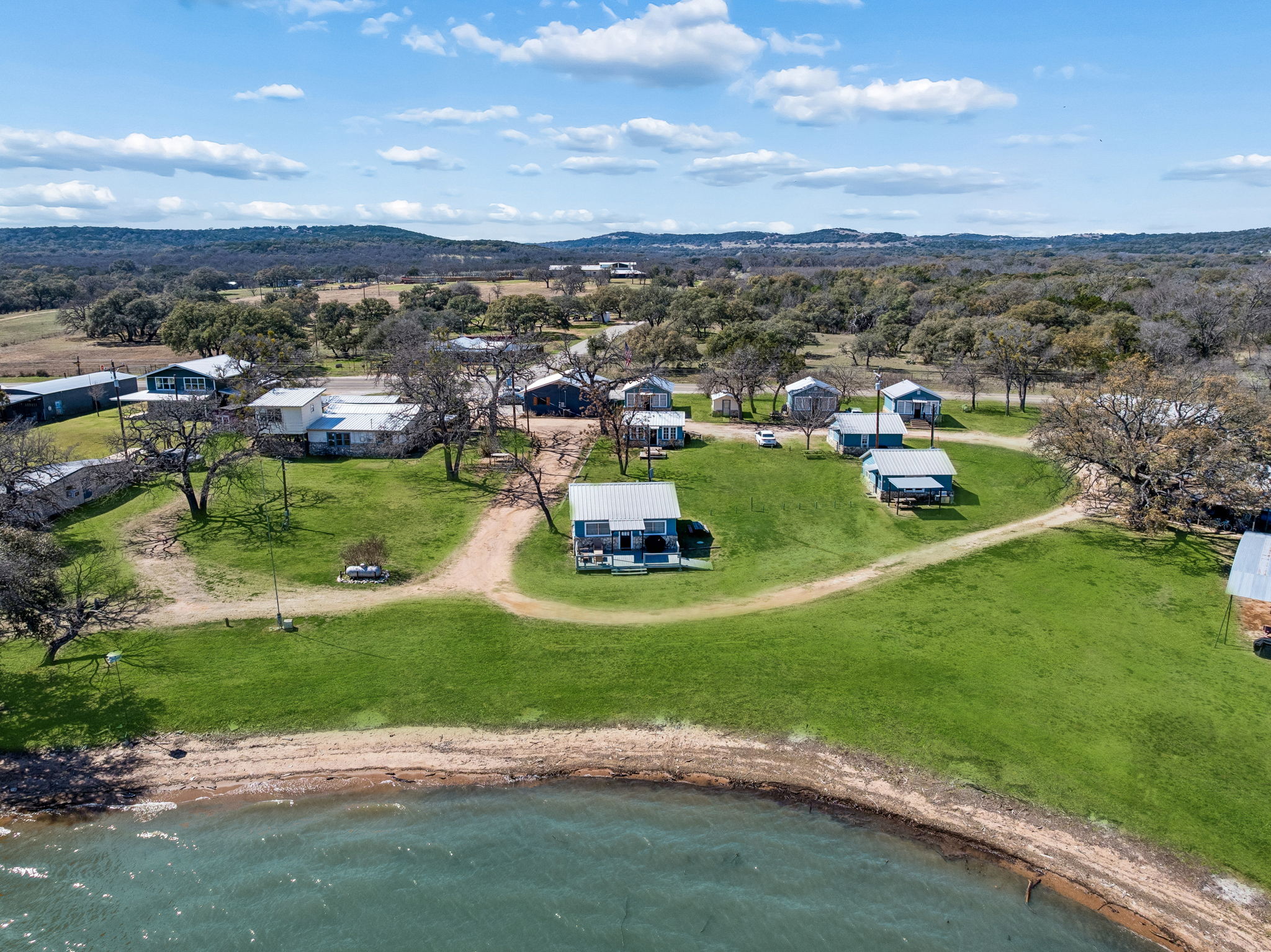 main property photo 4